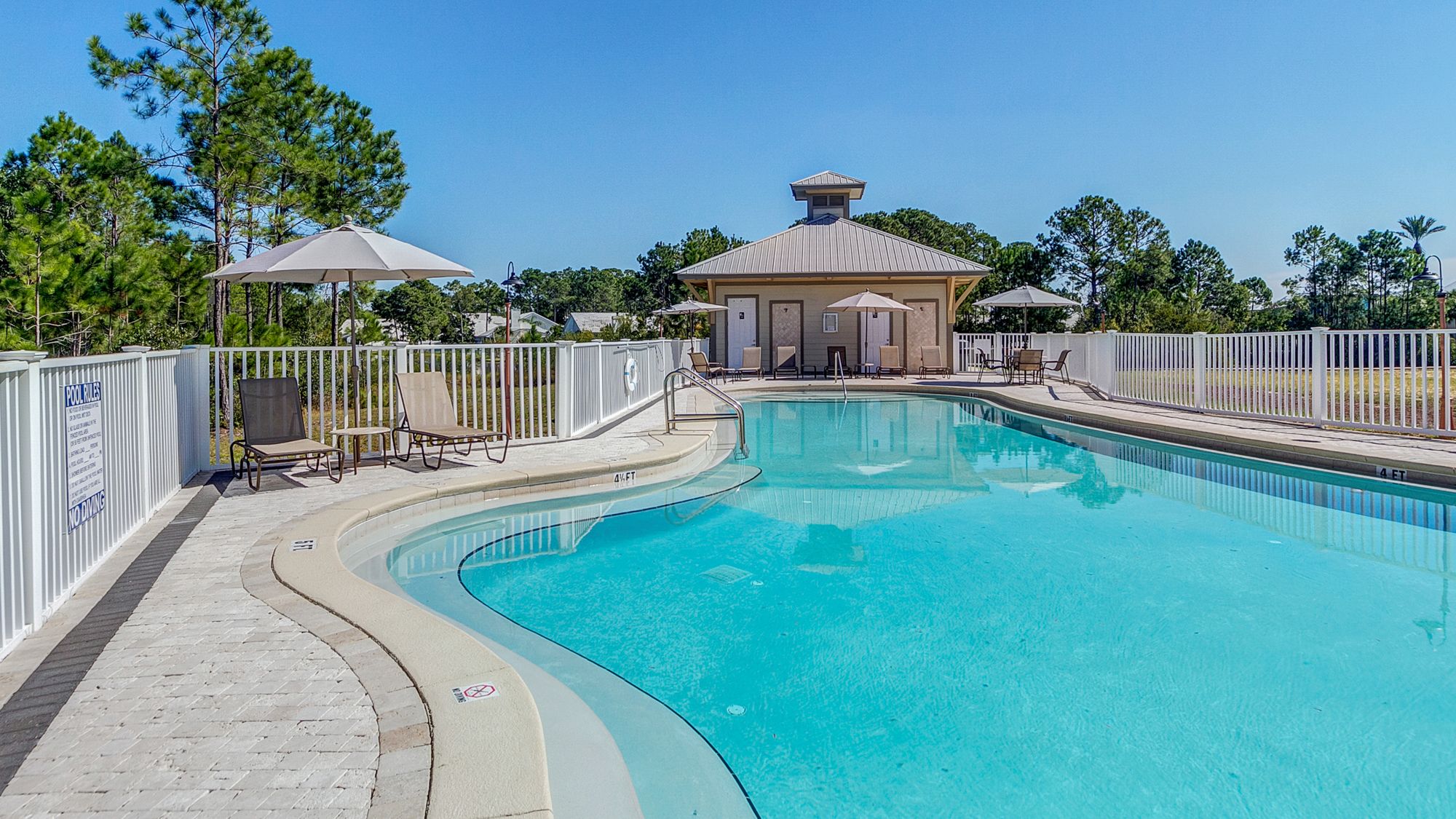 Seagrove Highlands Grounds & Amenities