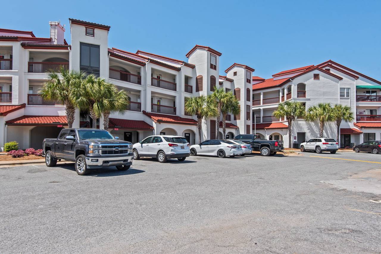 St Thomas Square 1210C St Thomas Square 1210C