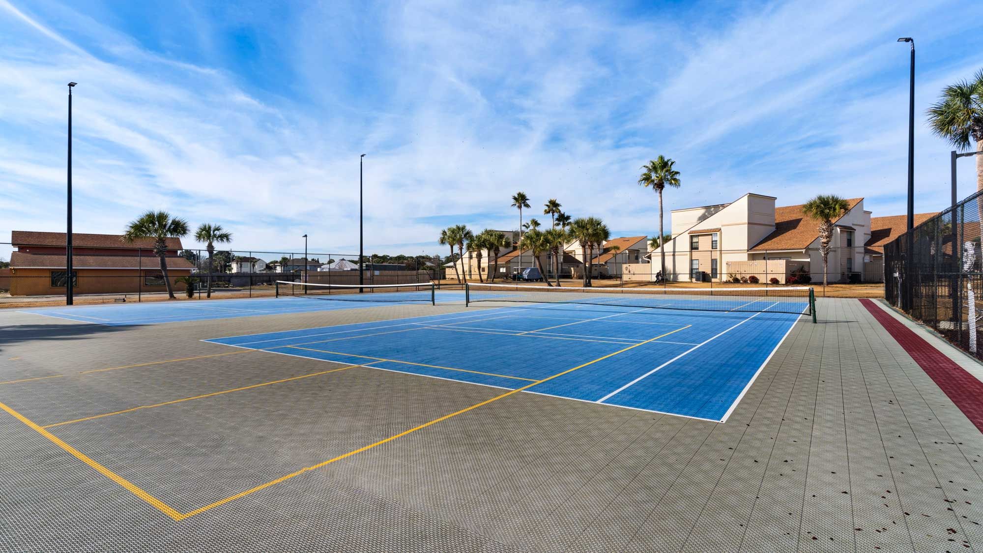 Horizon South Grounds & Amenities