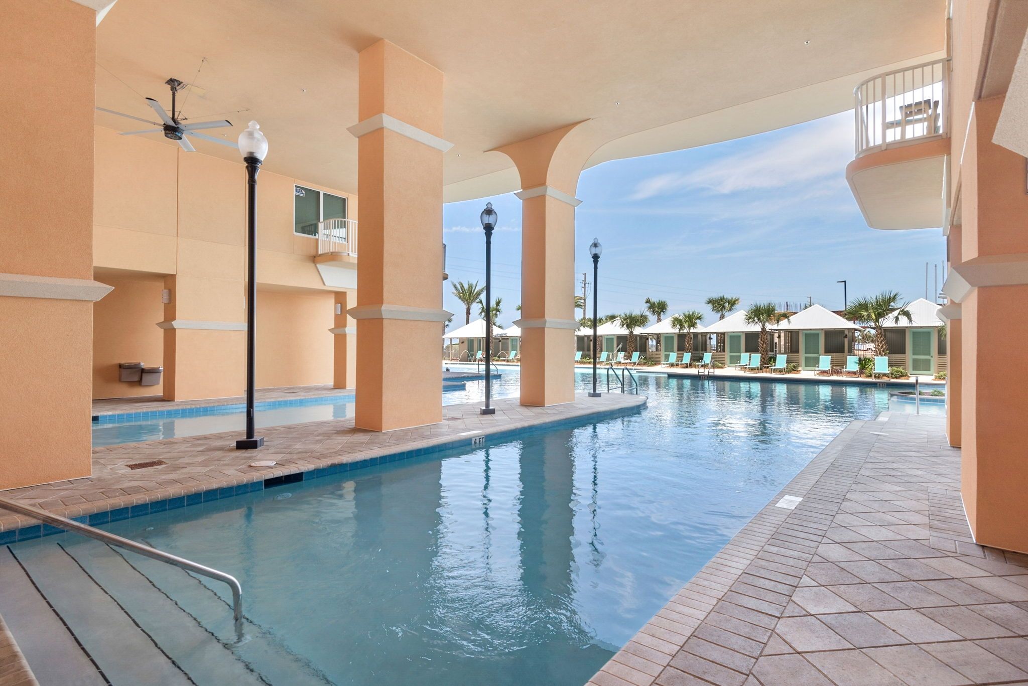 Calypso Tower 3 Grounds & Amenities