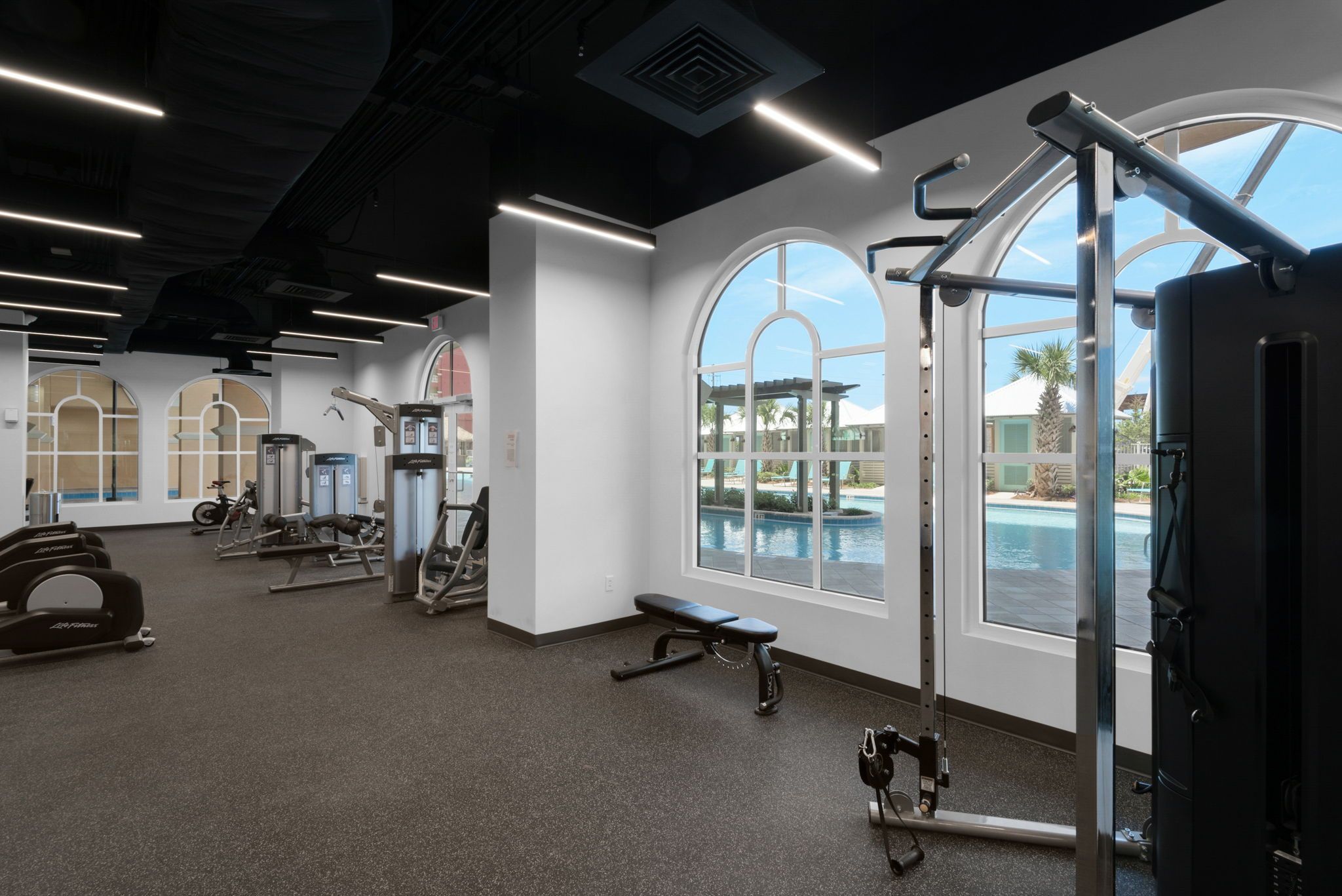 Calypso Tower 3 Grounds & Amenities