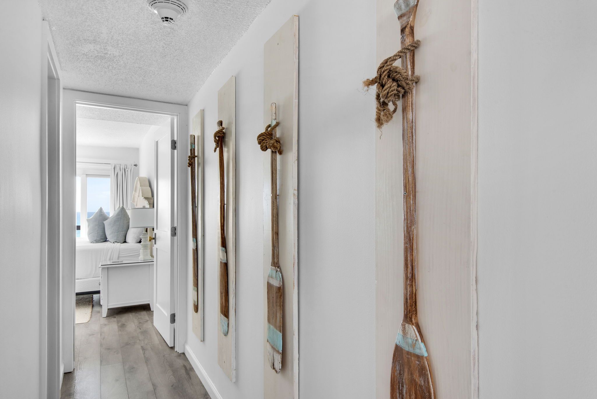 Pinnacle Port A140 Hallway