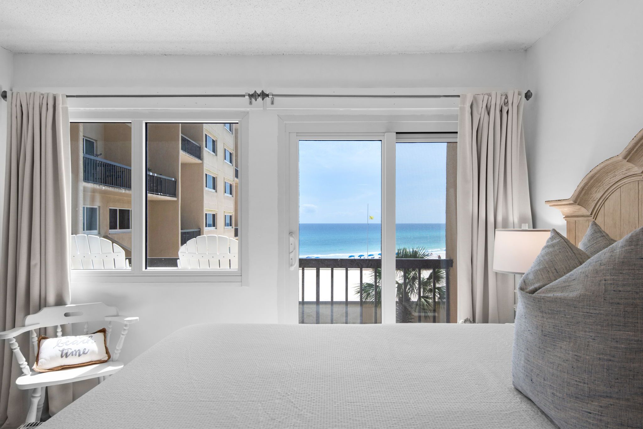 Pinnacle Port A140 Master bedroom w Gulf views