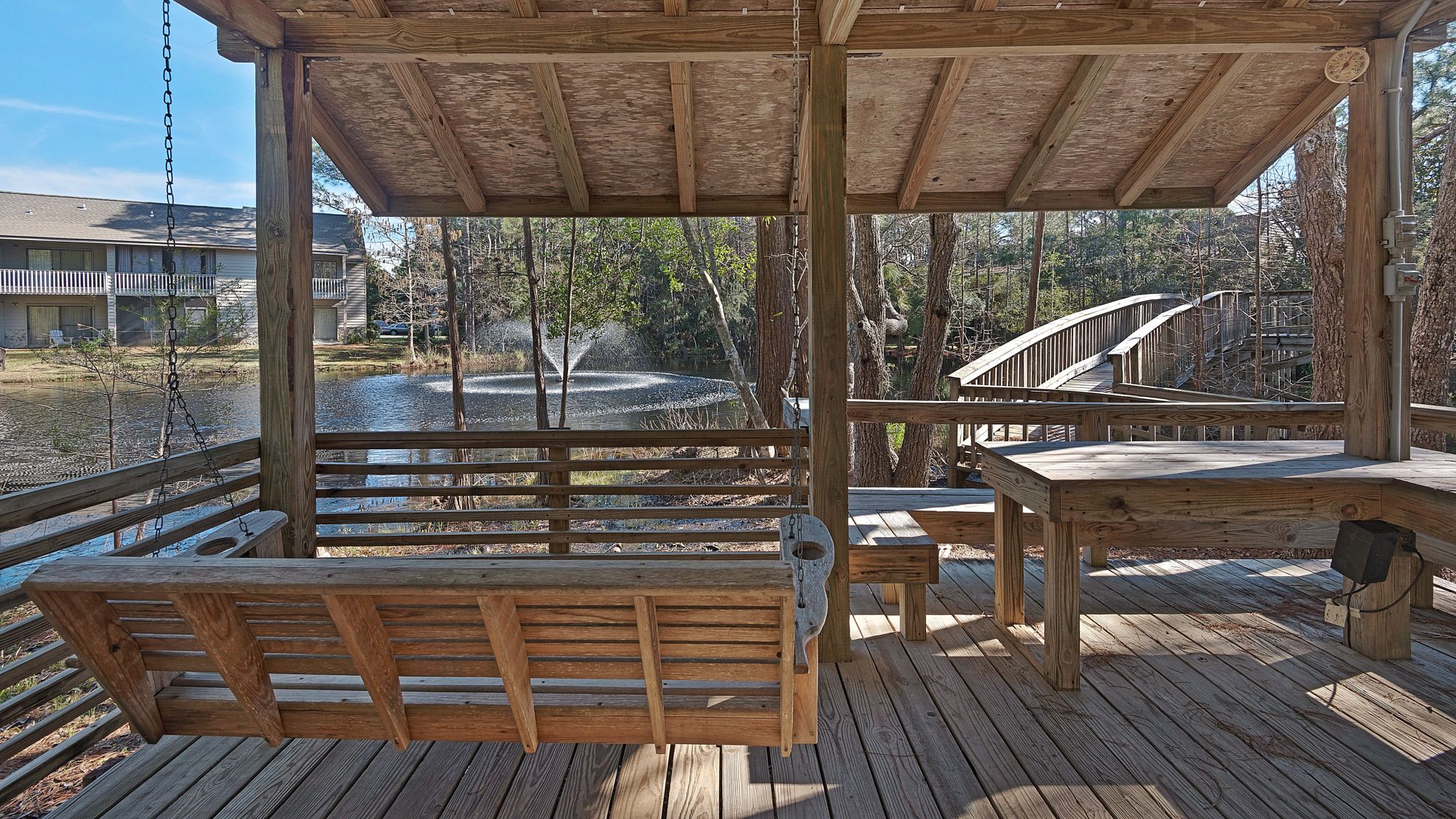 Cassine Gardens Grounds & Amenities