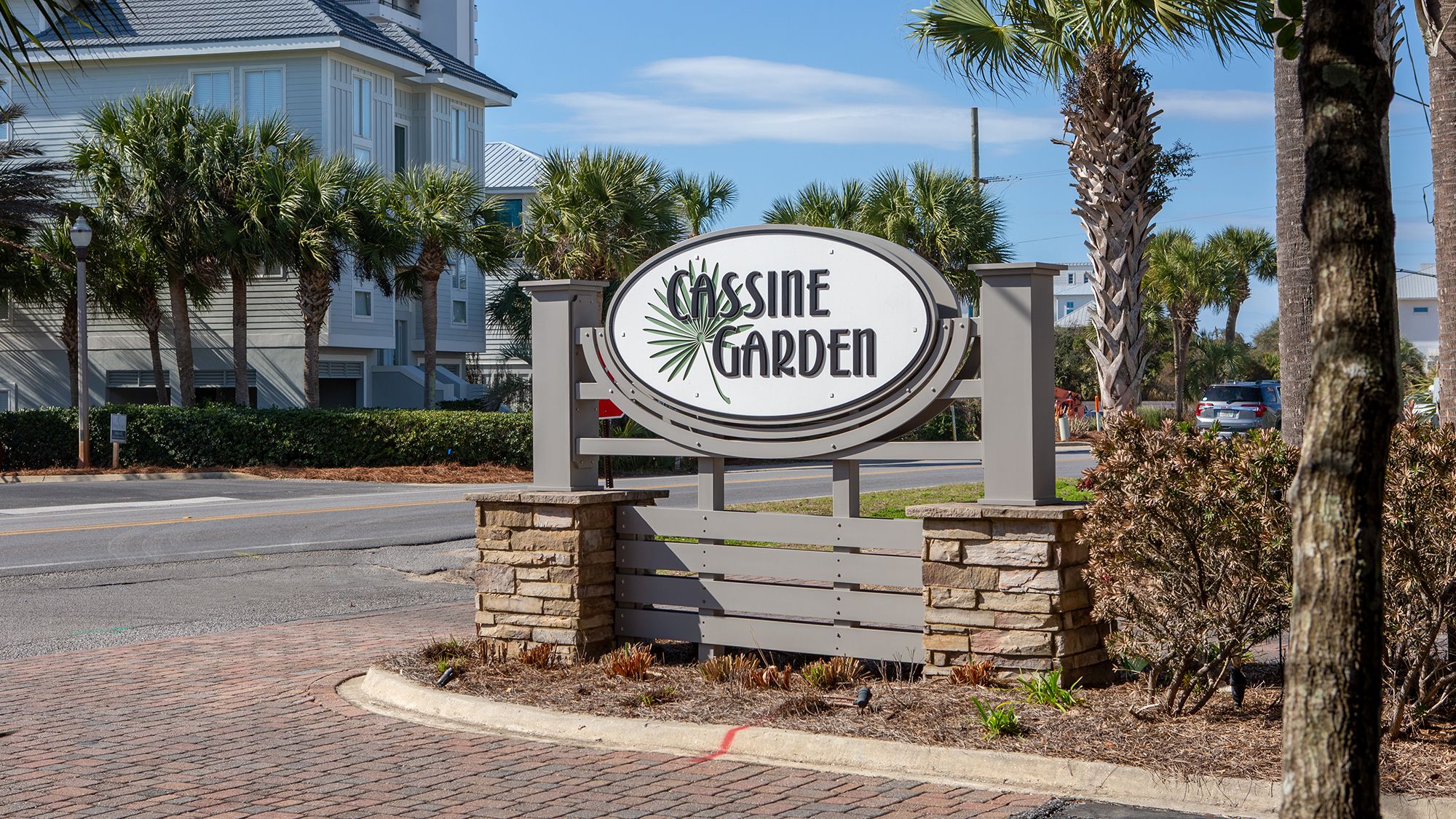 Cassine Gardens Grounds & Amenities