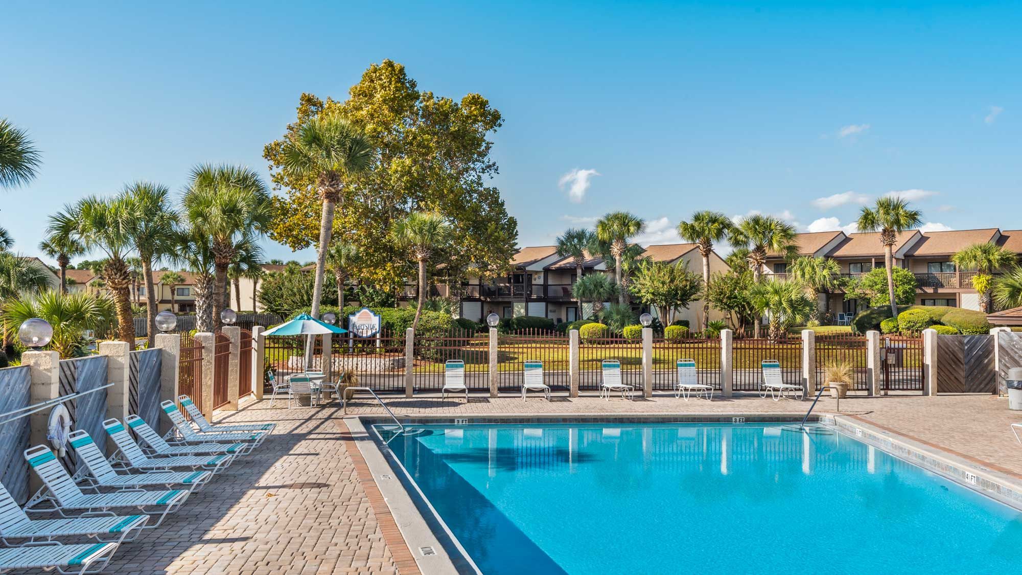 Portside Resorts Grounds & Amenities