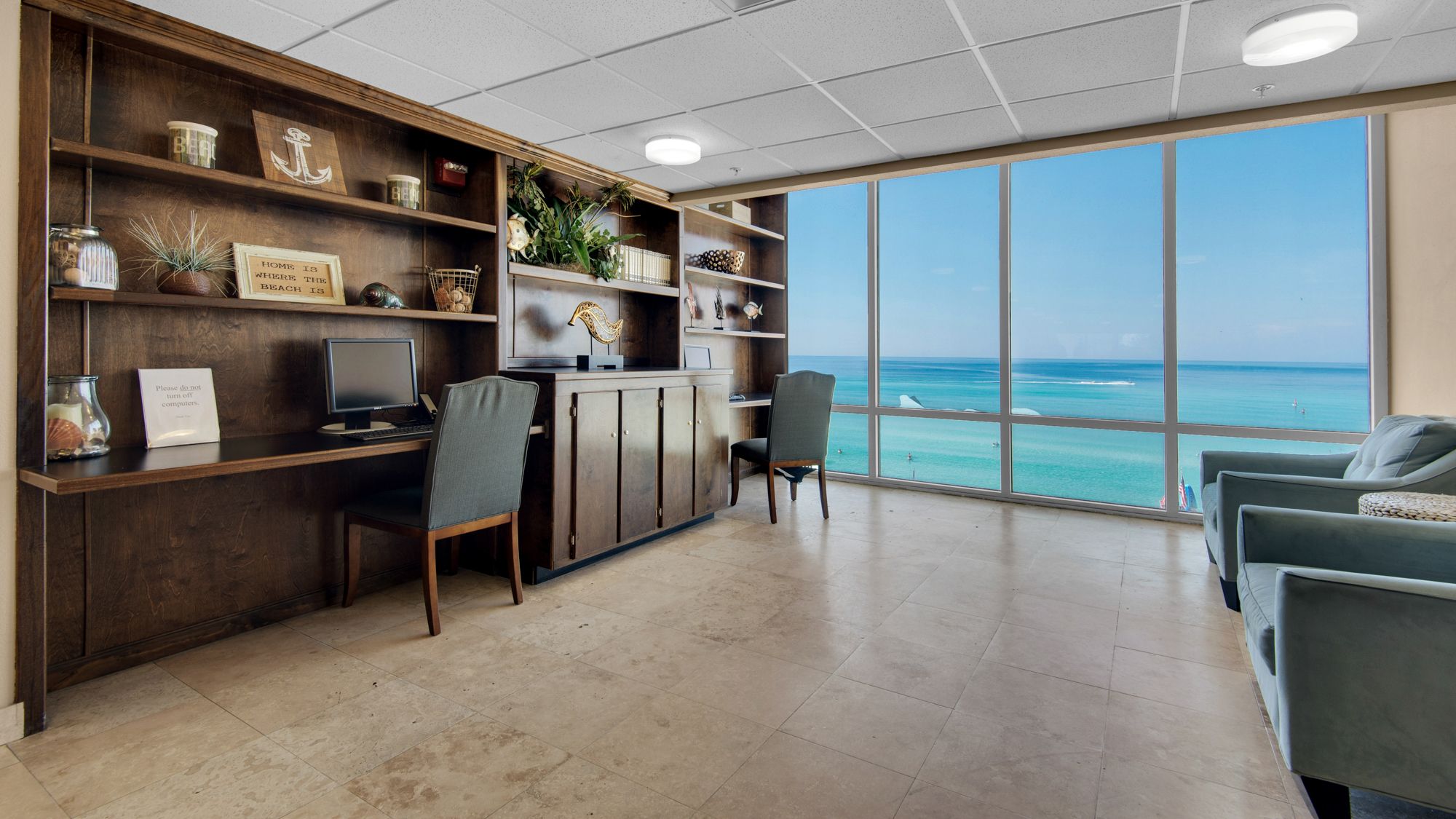 Tidewater Grounds & Amenities