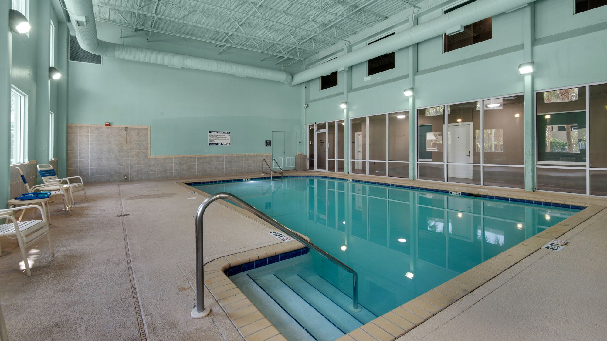 Tidewater Grounds & Amenities
