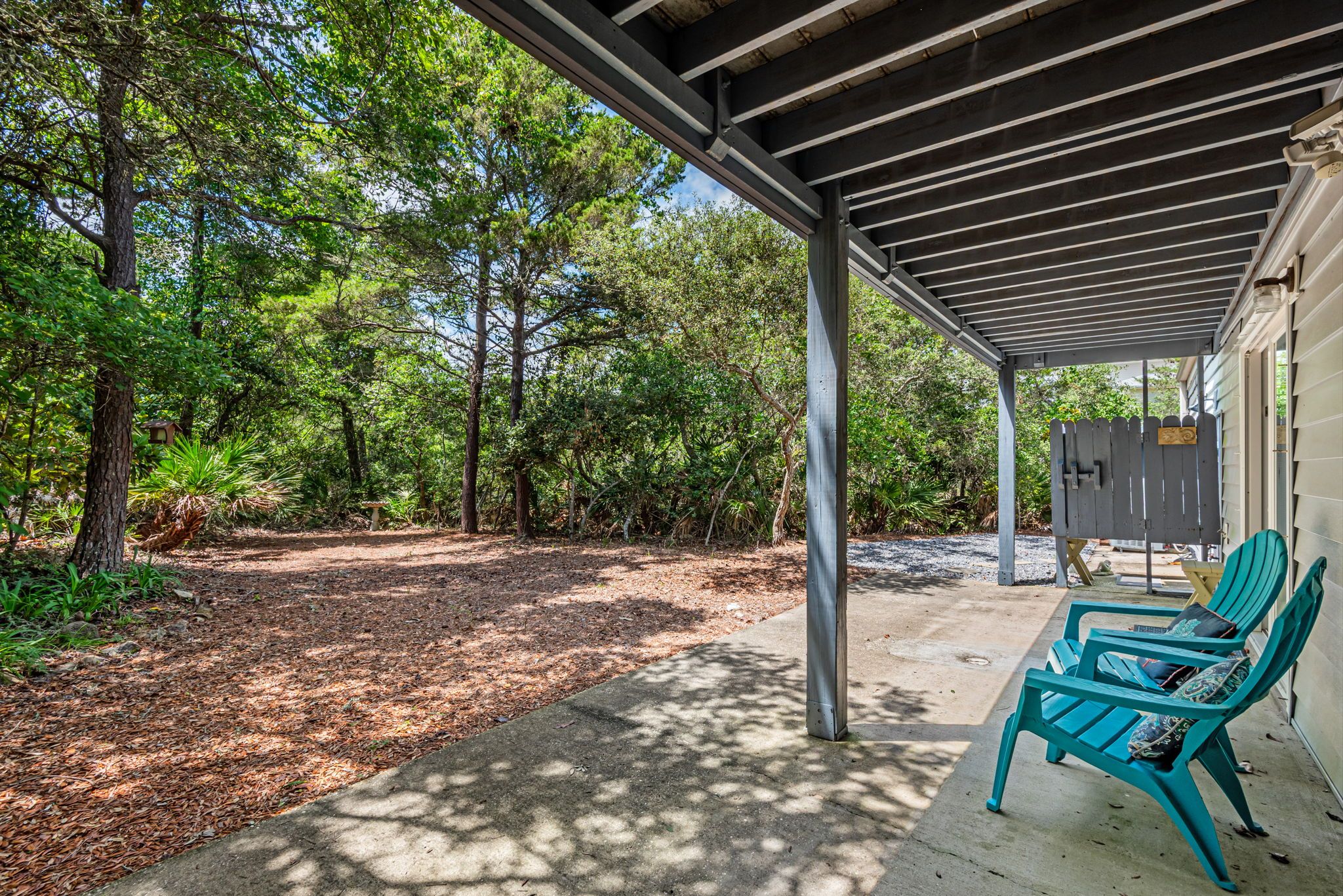 Treehouse By The Sea - Patio
