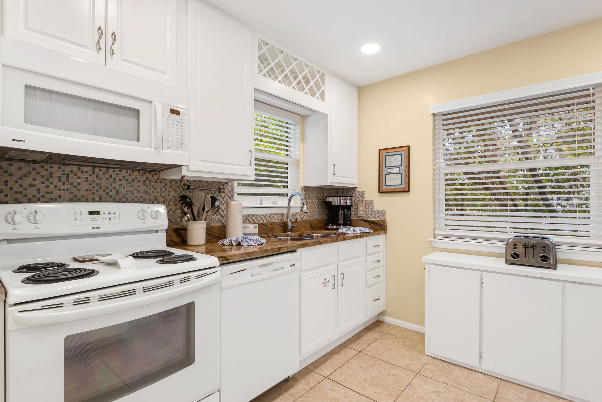 Treehouse By The Sea- Kitchen area