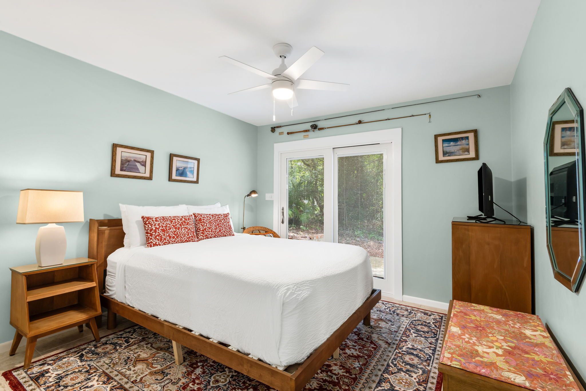 Treehouse By The Sea - Guest Bedroom 2
