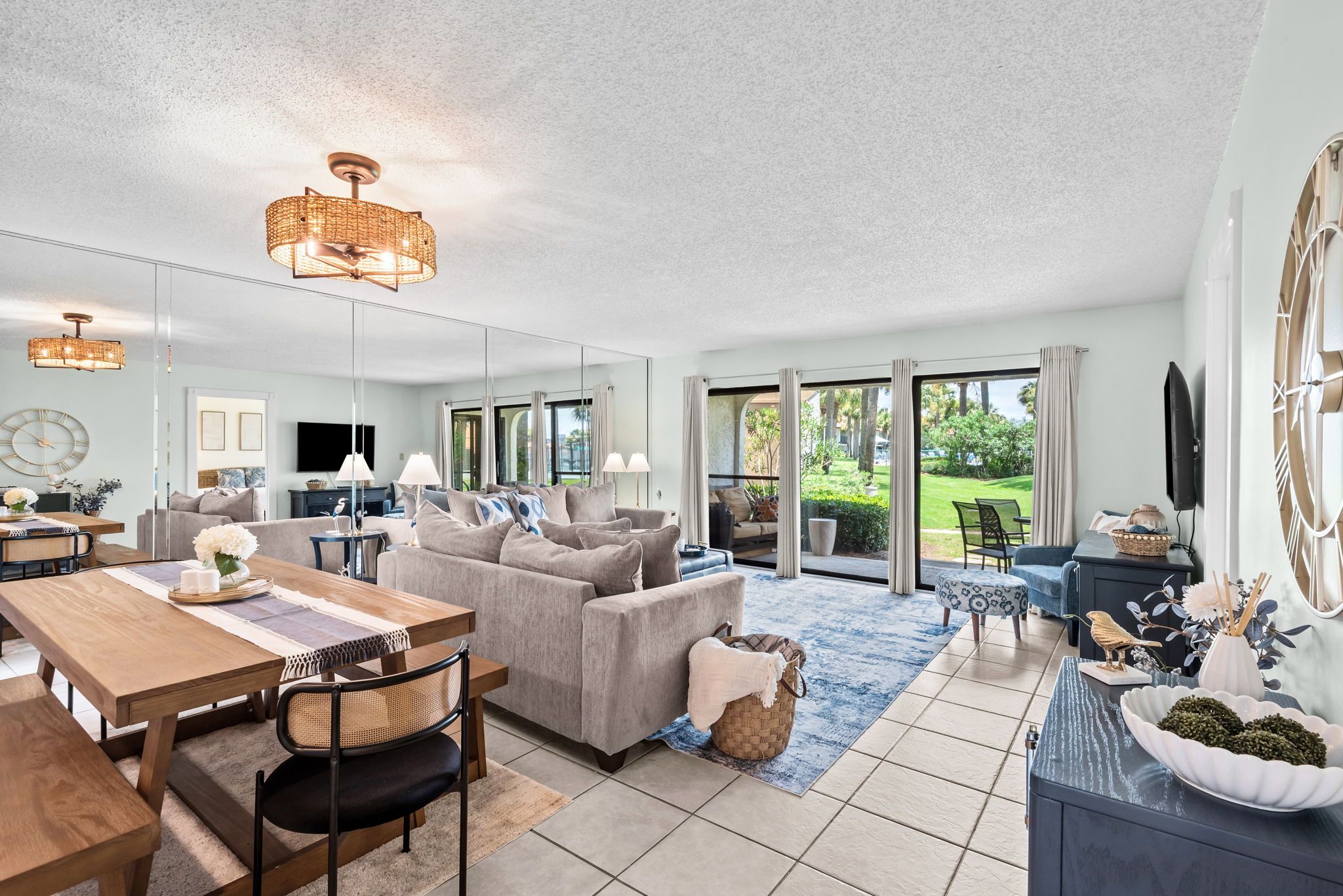 Edgewater Golf Villa 2801