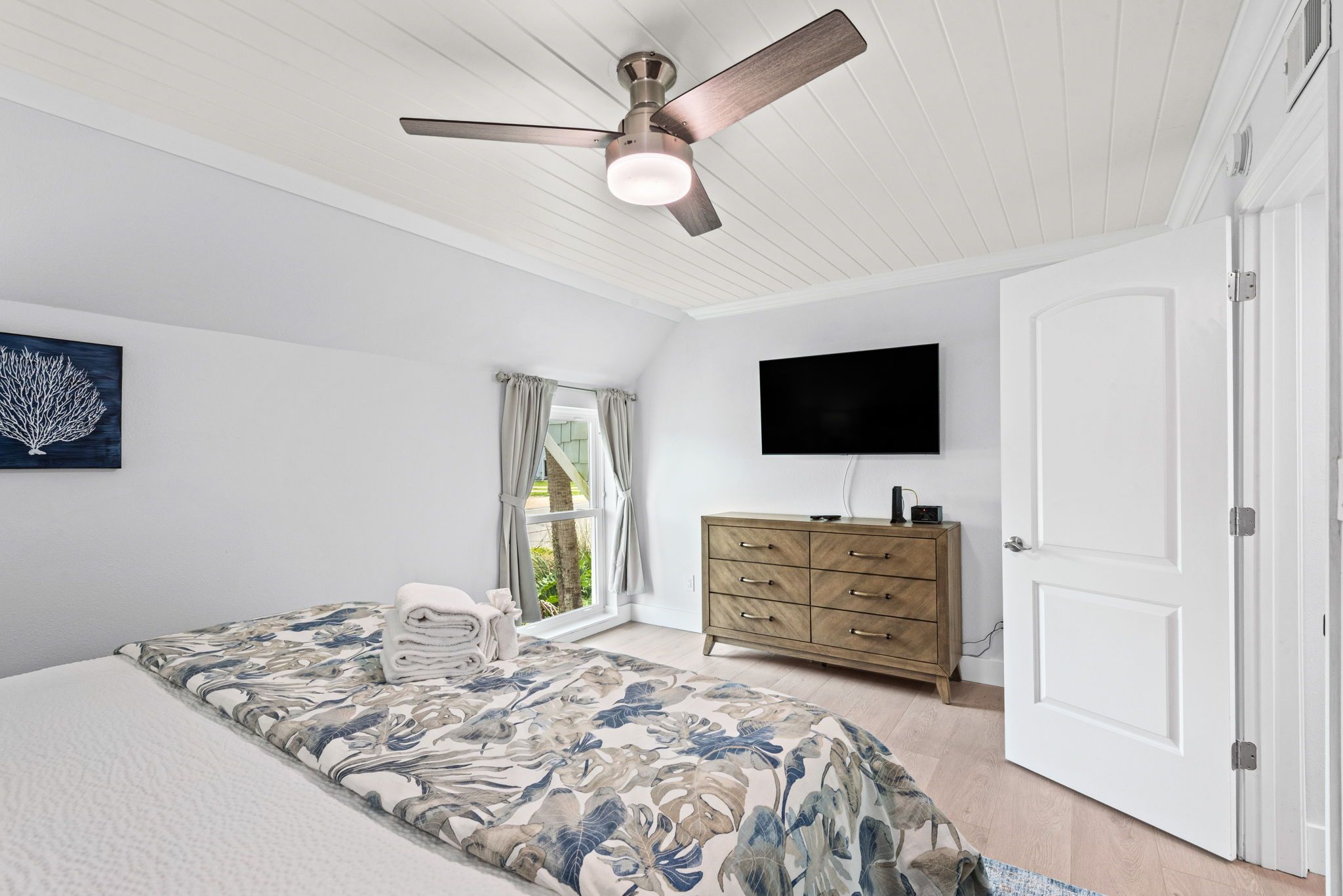 Emerald Dream - Shores Townhomes 102