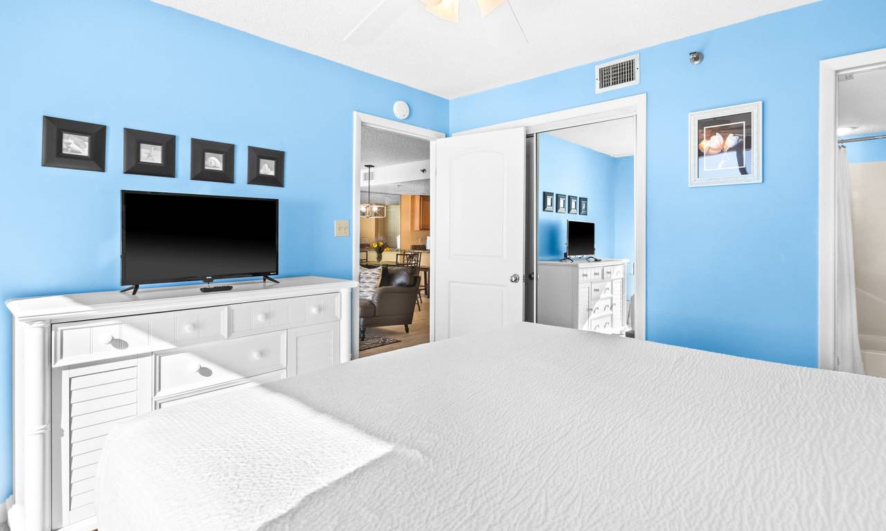 One Seagrove Place 1001 One Seagrove Place 1001
