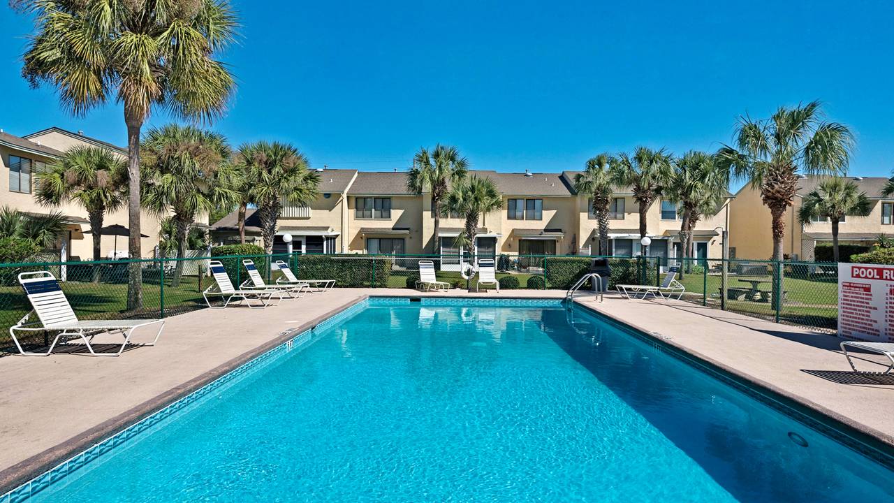 Gulf Highlands Grounds & Amenities Gulf Highlands Grounds & Amenities