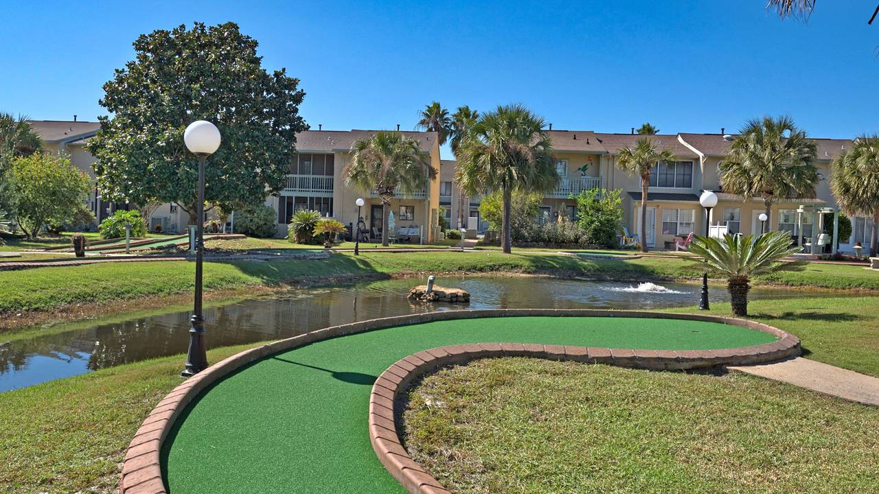 Gulf Highlands Grounds & Amenities Gulf Highlands Grounds & Amenities