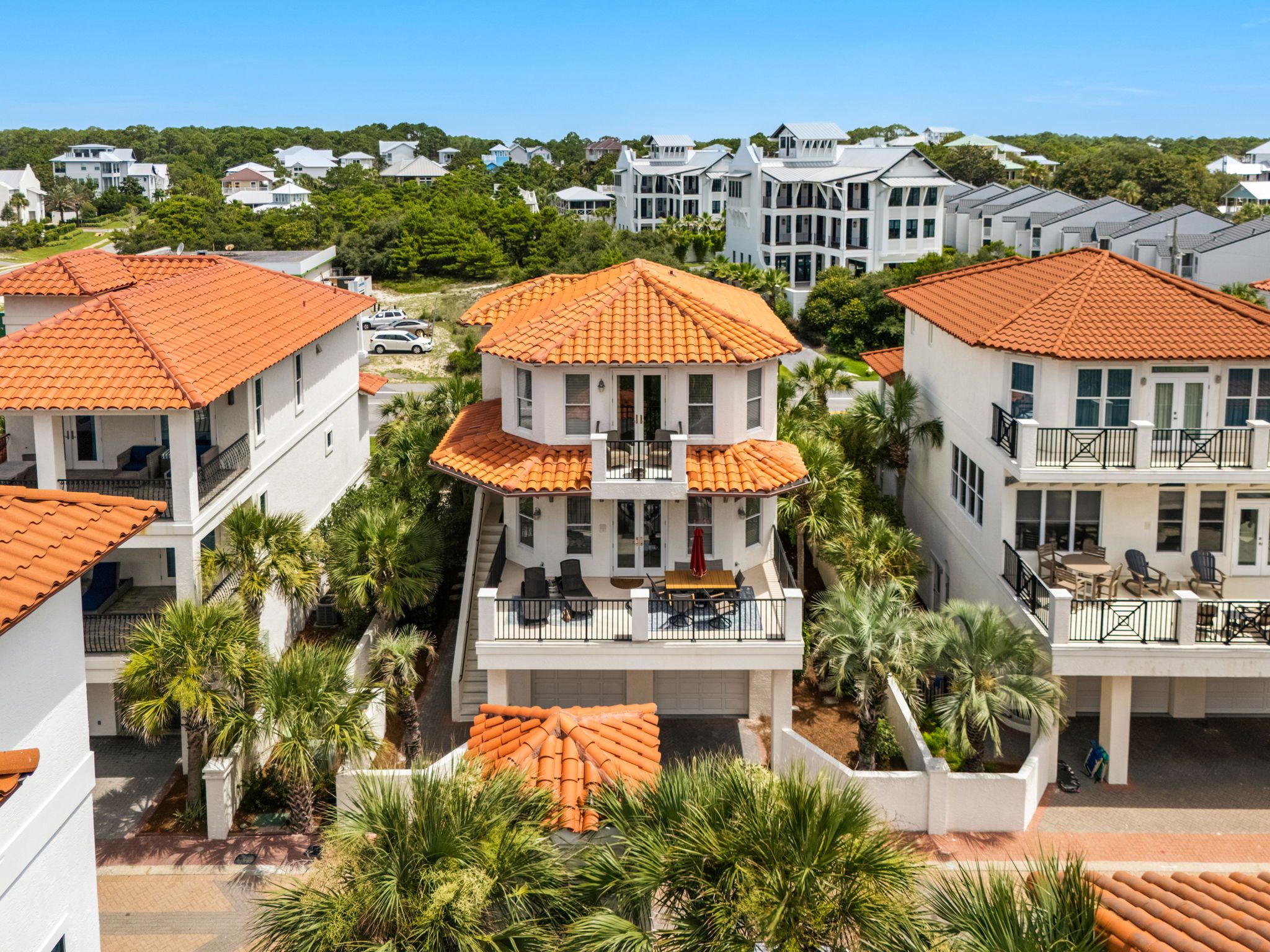 Vizcaya East 1028 - Birds Eye View