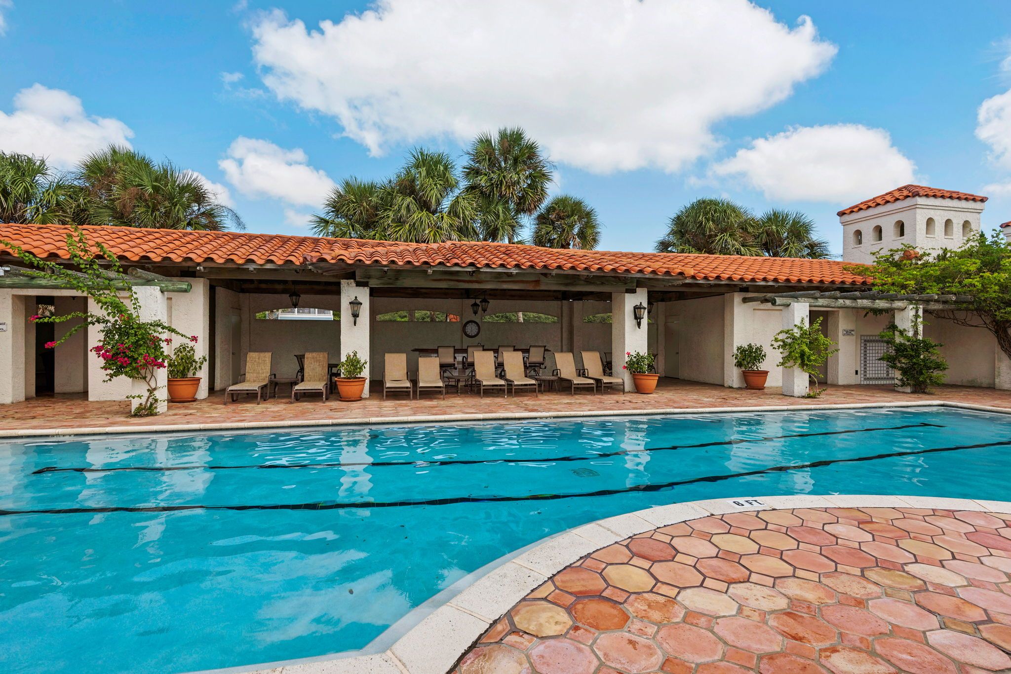 Vizcaya Grounds & Amenities