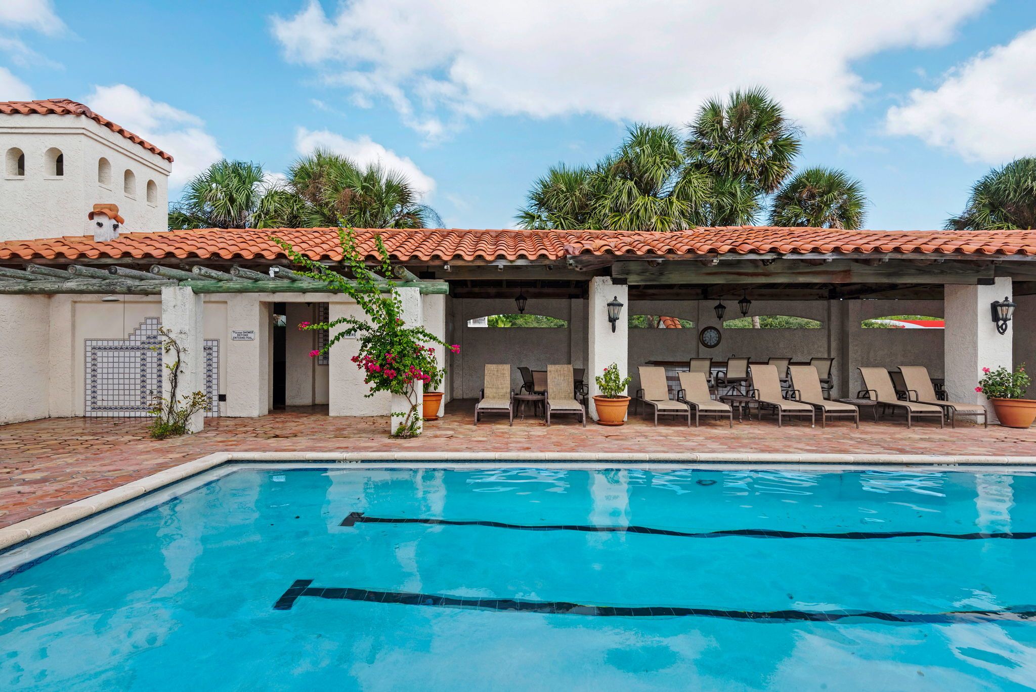 Vizcaya Grounds & Amenities