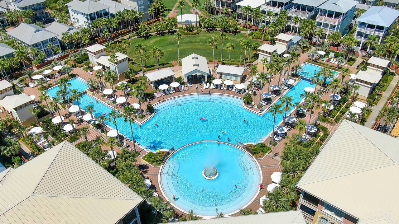 Seacrest Beach Grounds & Amenities Seacrest Beach Grounds & Amenities