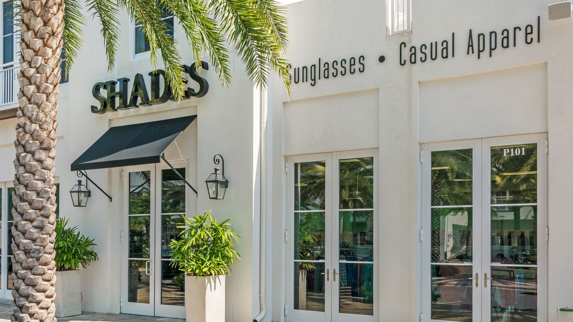 30Avenue Grounds & Amenities