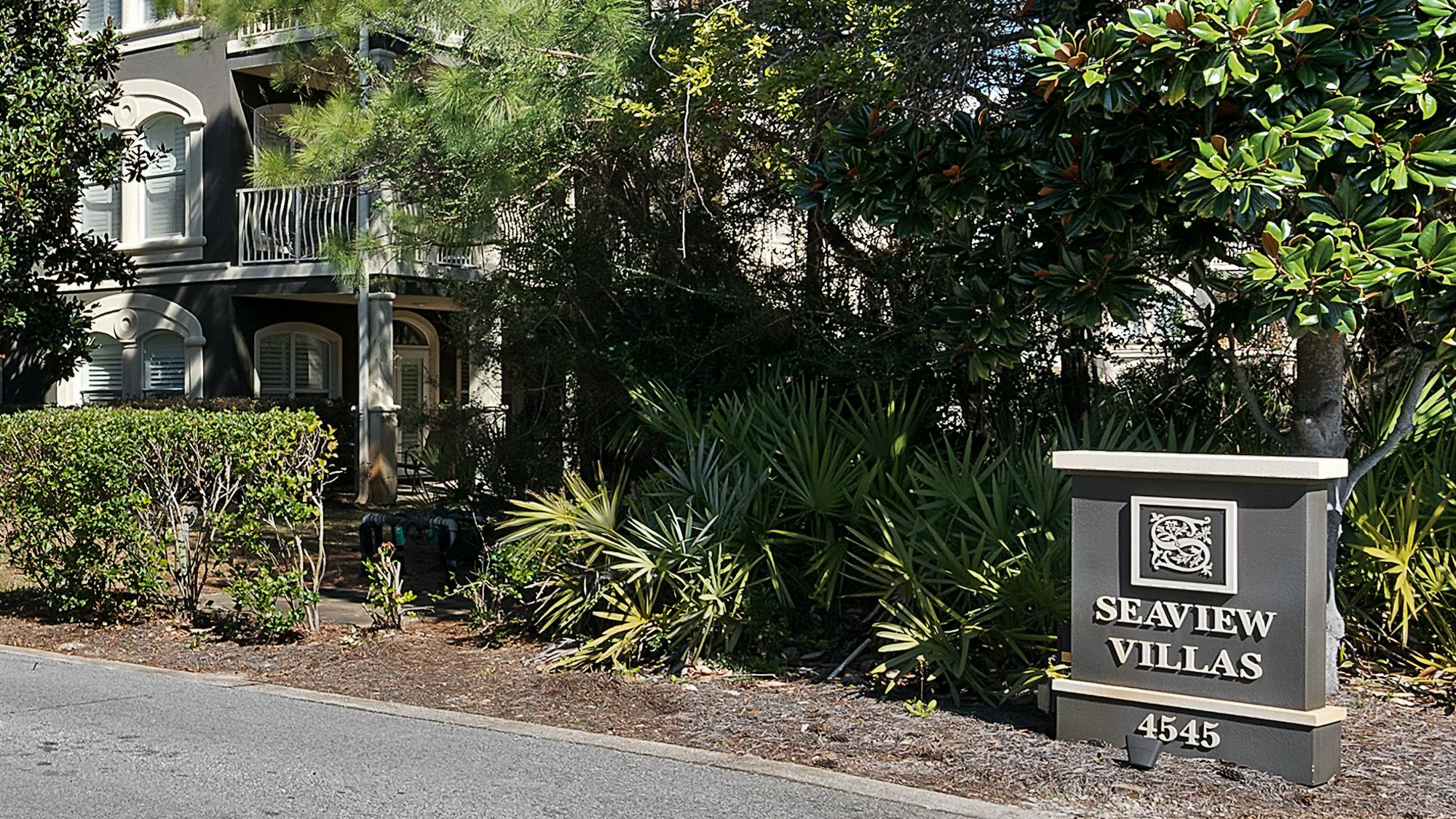 Seaview Villas