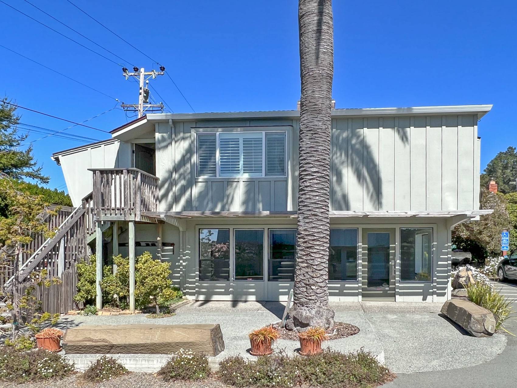 Art Gallery Bodega Bay Escapes