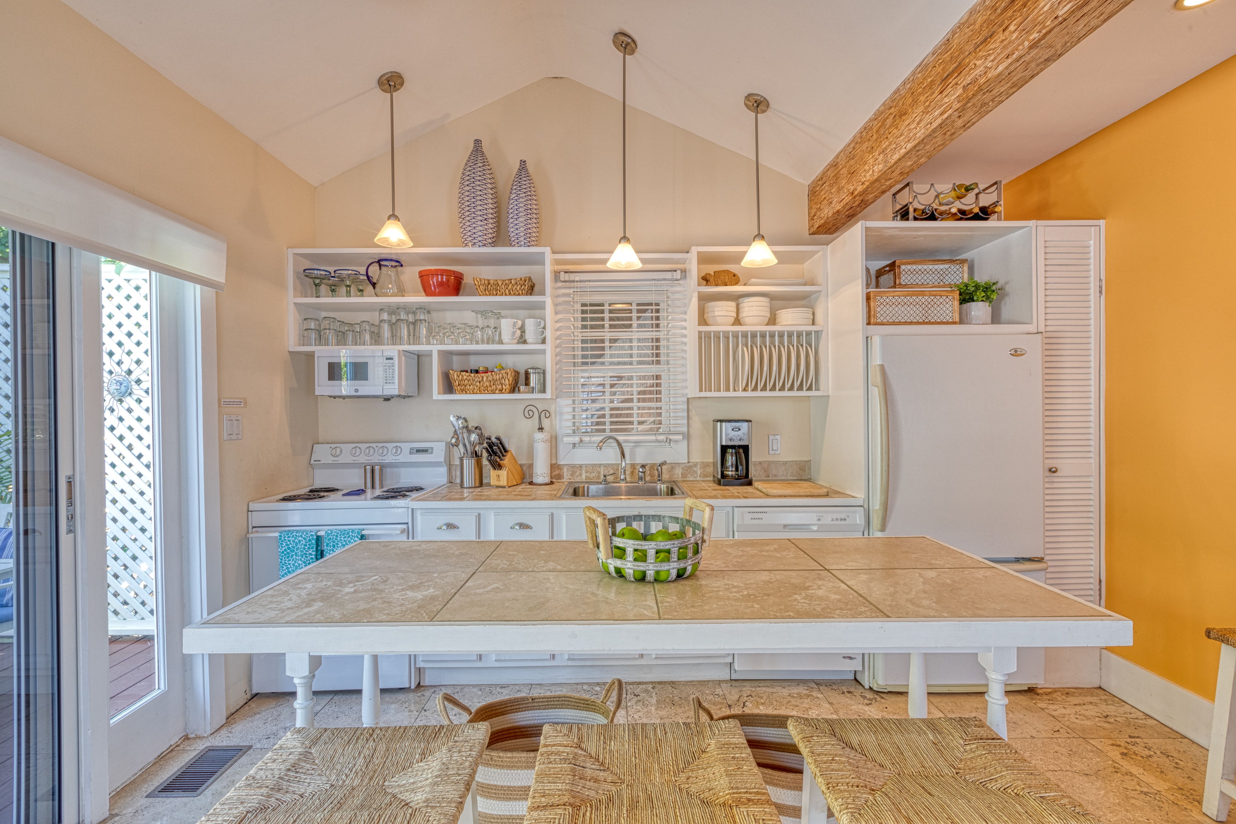 HEMINGWAY'S HIDEOUT Picture Perfect! Best of Key West Rentals