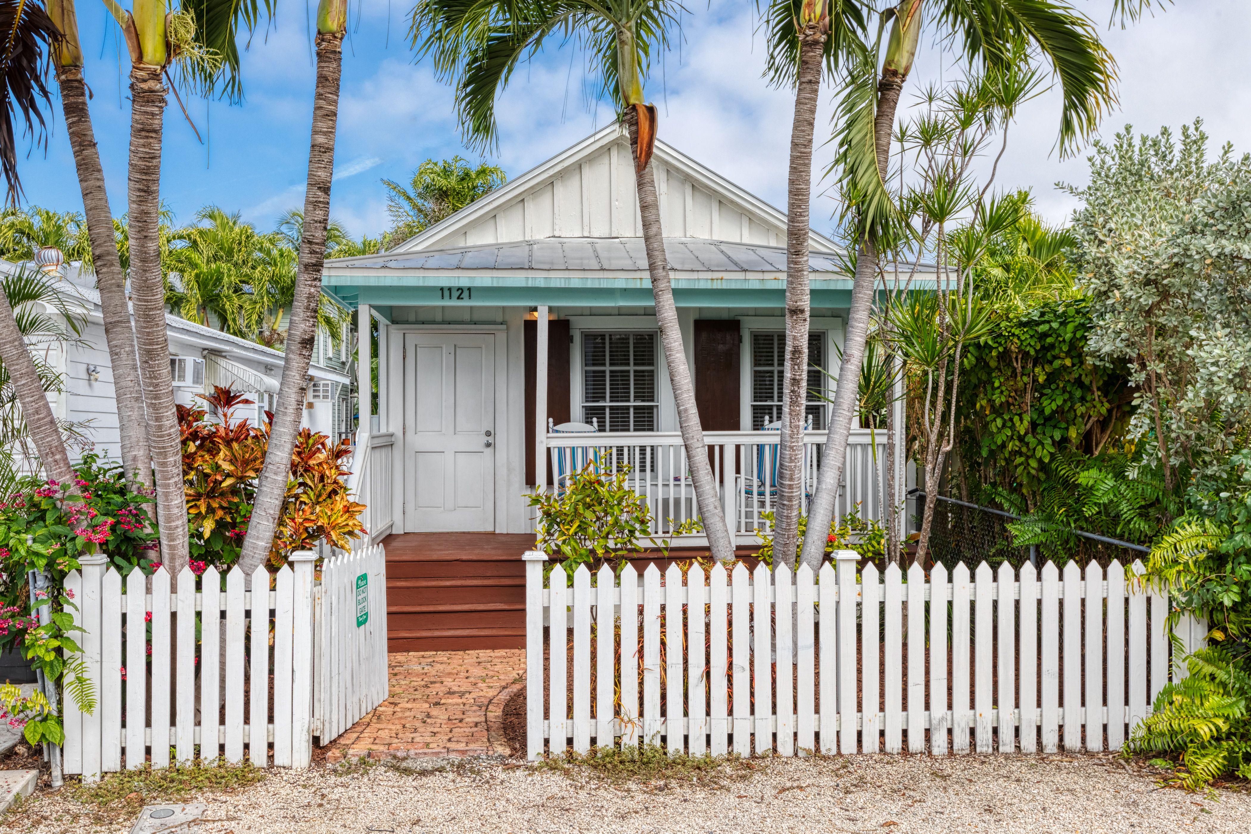 HEMINGWAY'S HIDEOUT Picture Perfect! Best of Key West Rentals
