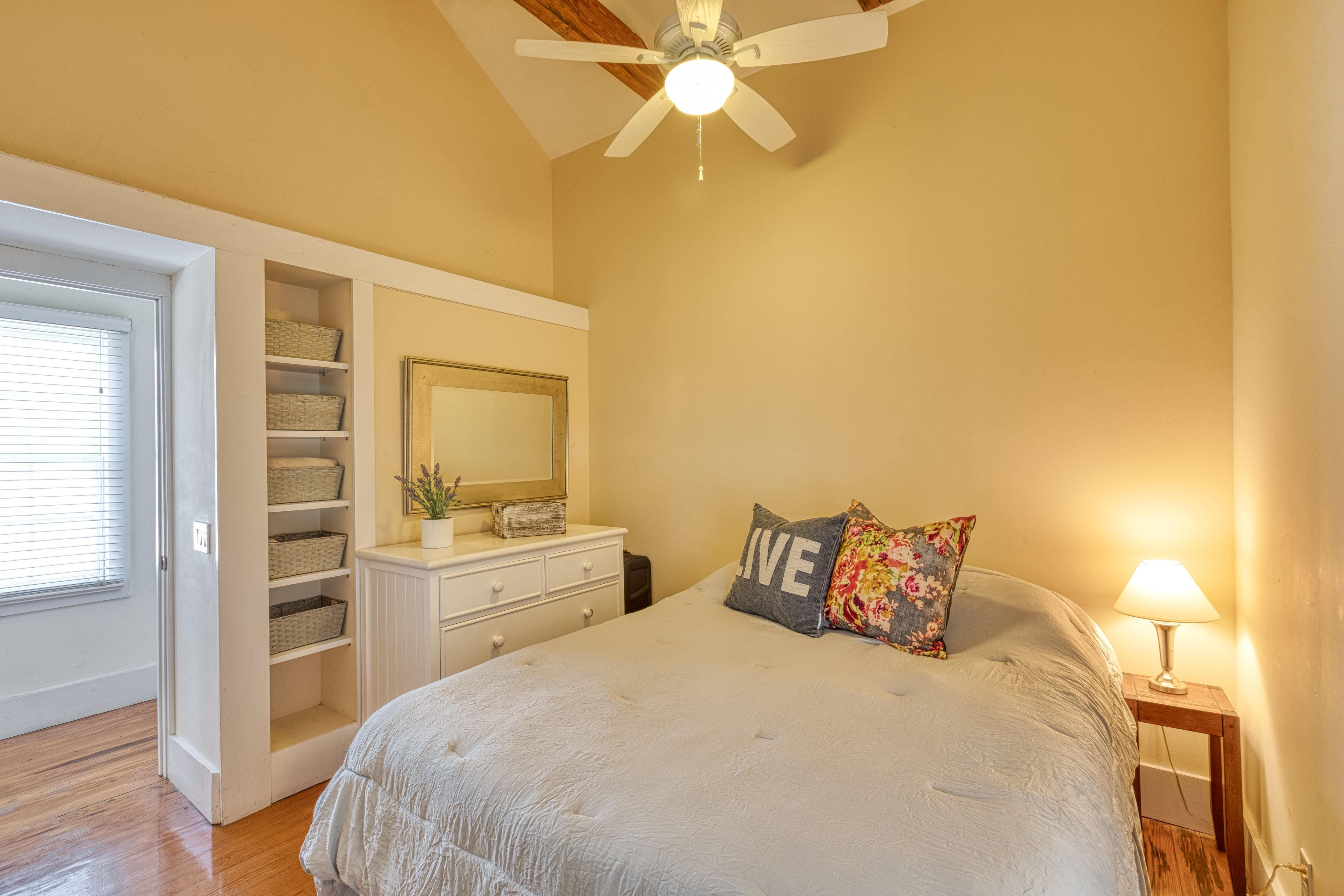 HEMINGWAY'S HIDEOUT Picture Perfect! Best of Key West Rentals