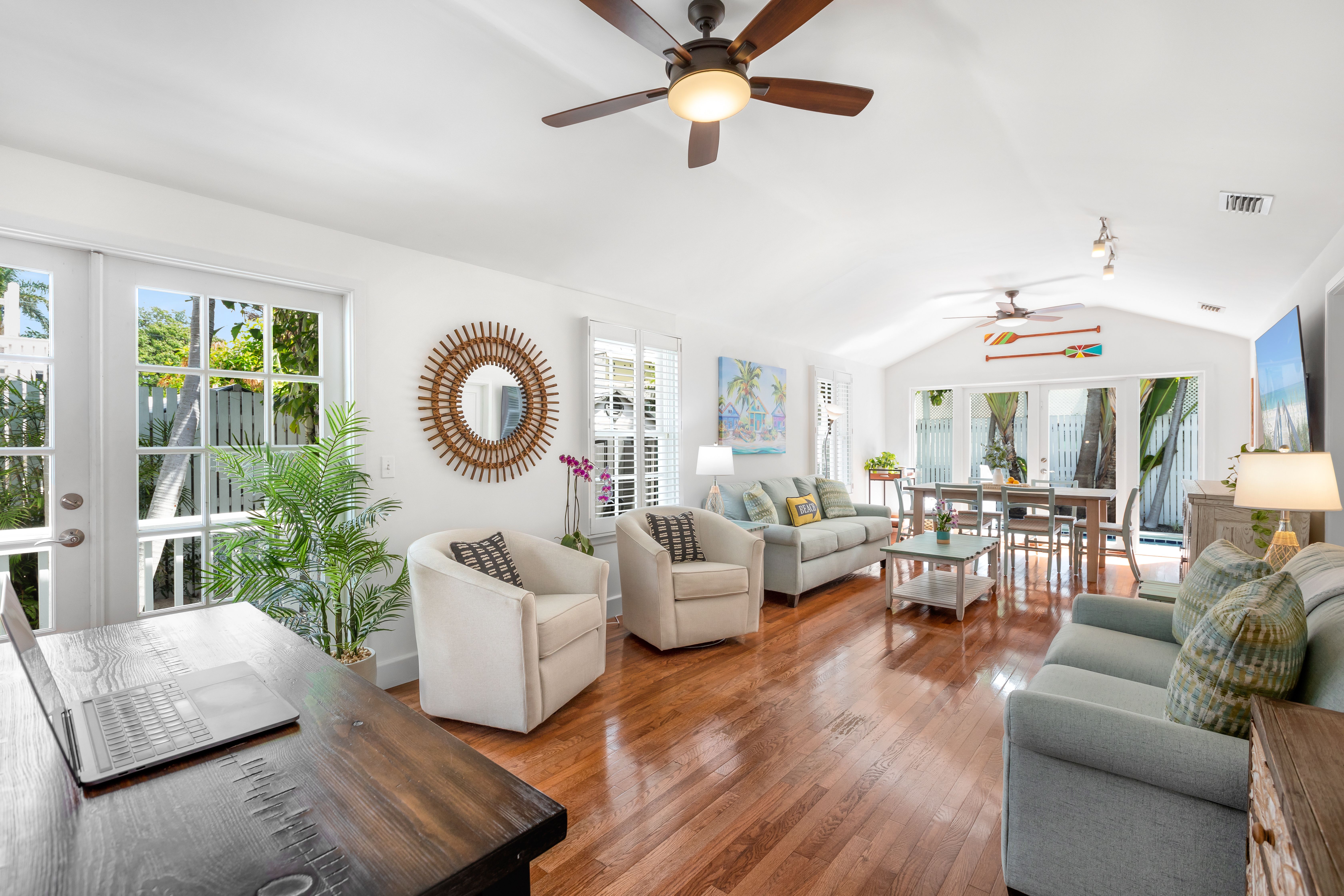 THE WEEKEND HOUSE ~ Island Vibes! | Best Of Key West Rentals