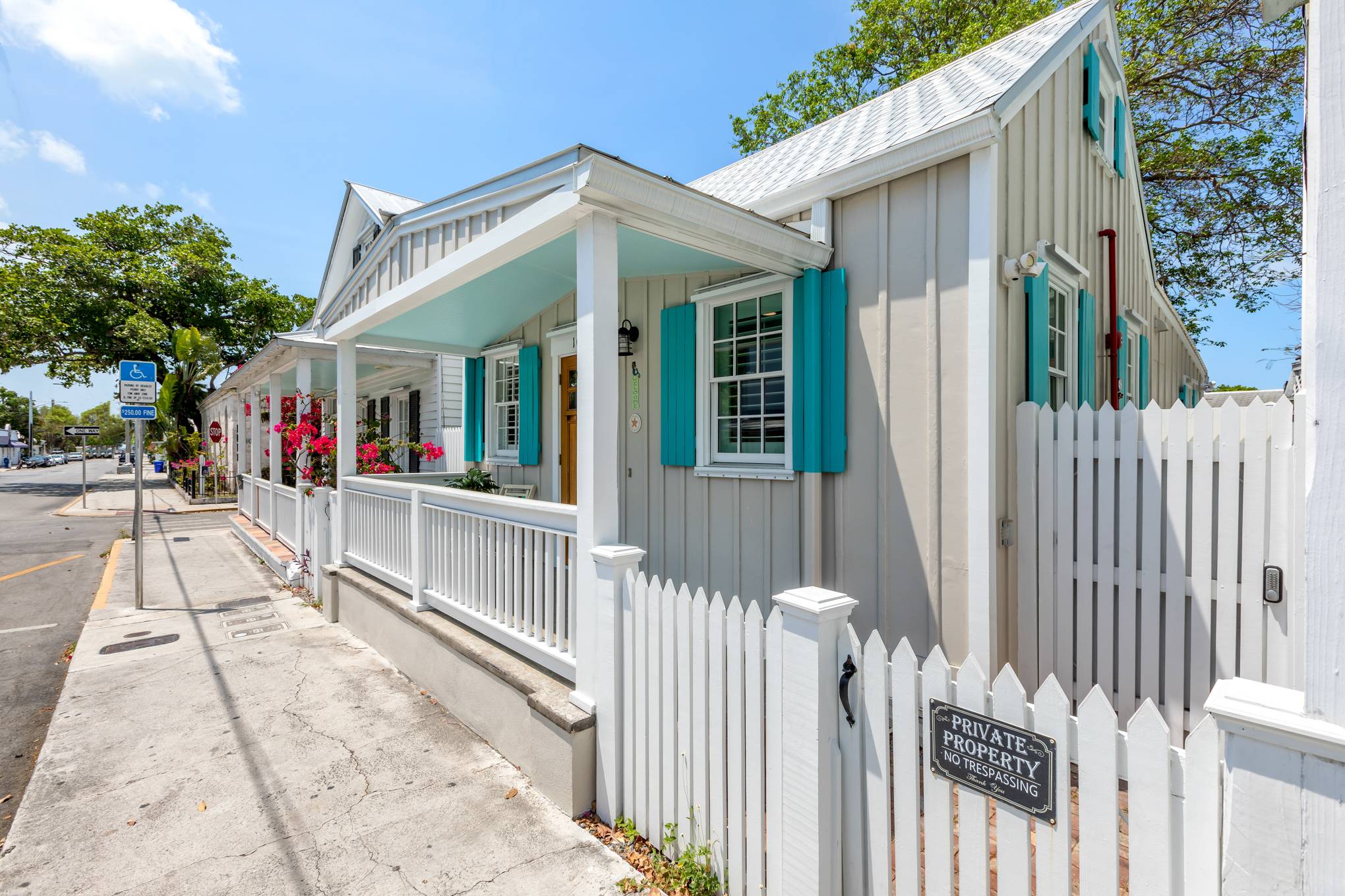 BEACHY KEEN Quaint Delight! Best of Key West Rentals