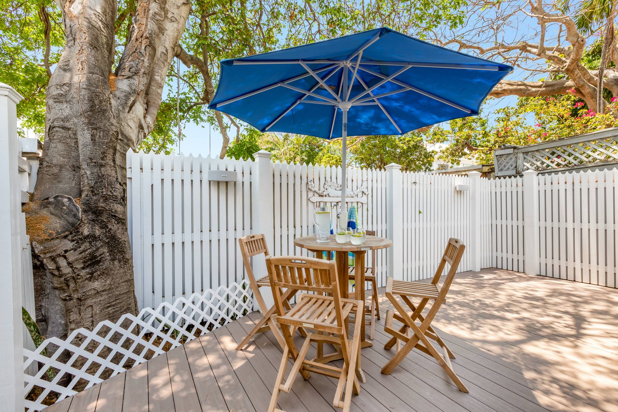 BEACHY KEEN Quaint Delight! Best of Key West Rentals