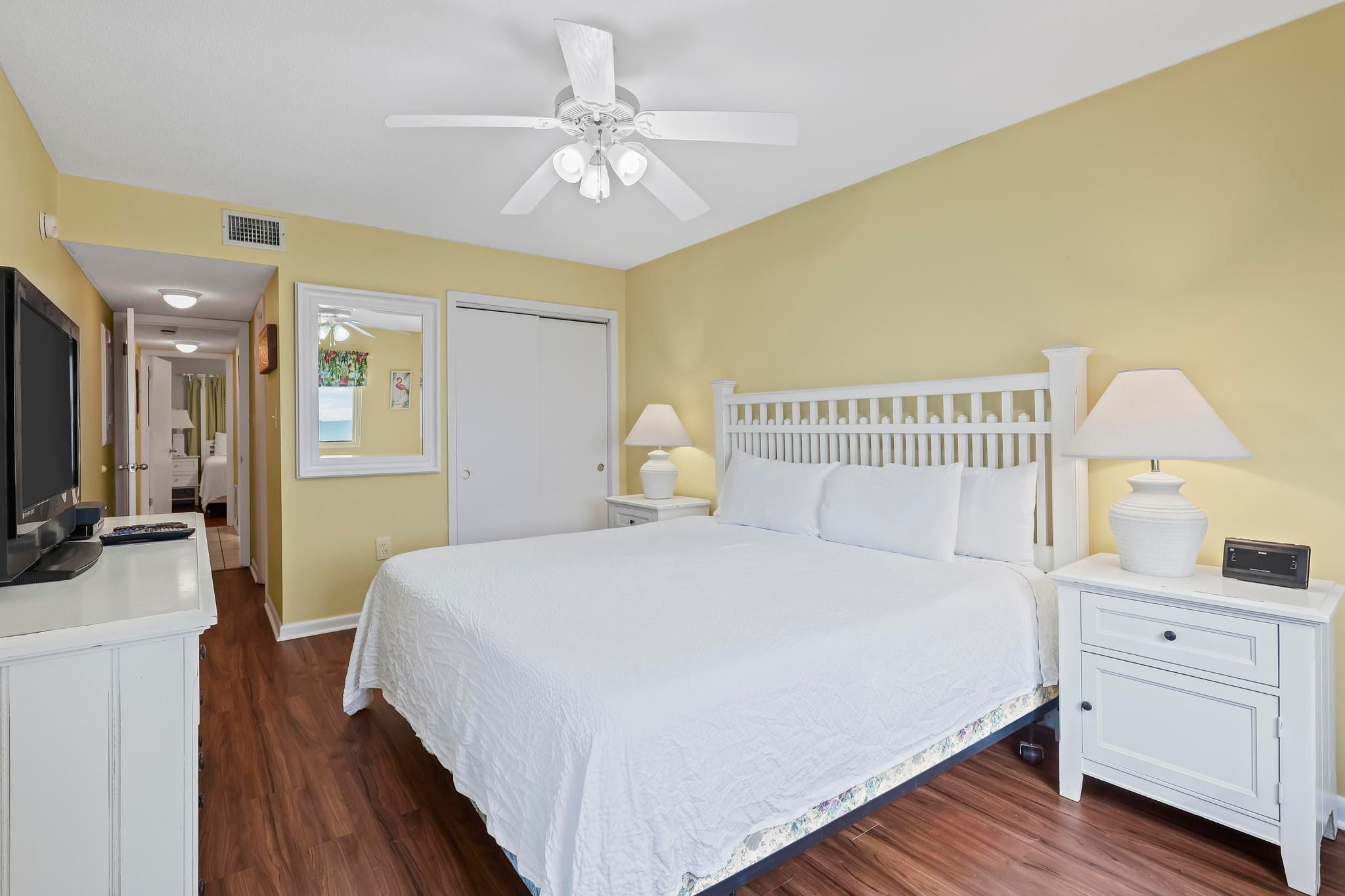 Driftwood Towers 1G Bender Vacation Rentals