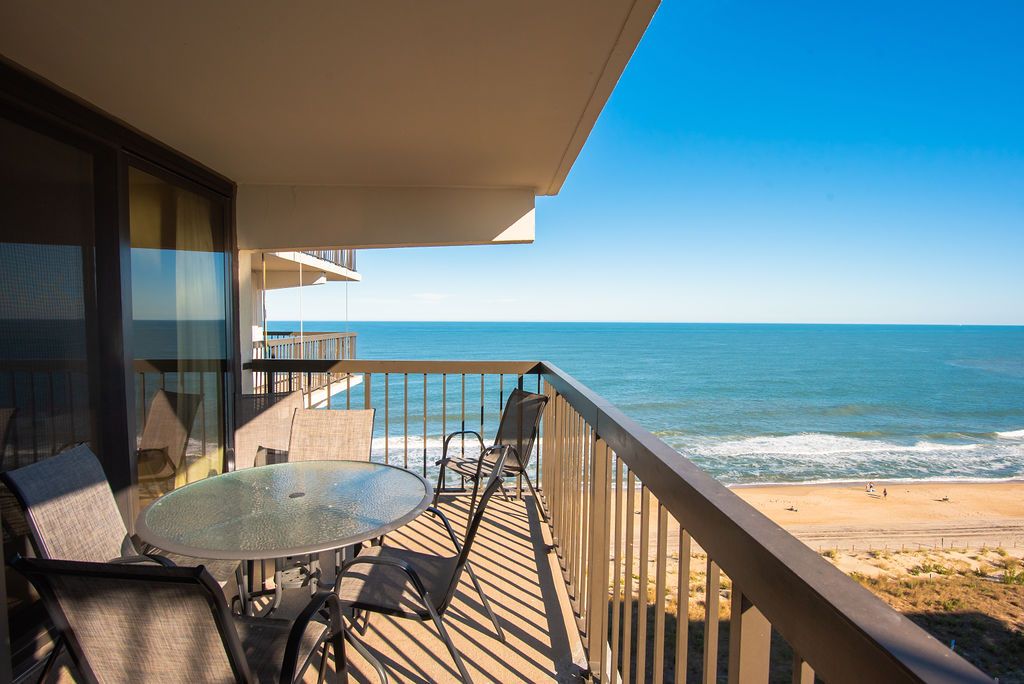 Sea Watch 1111 | Century 21 New Horizon