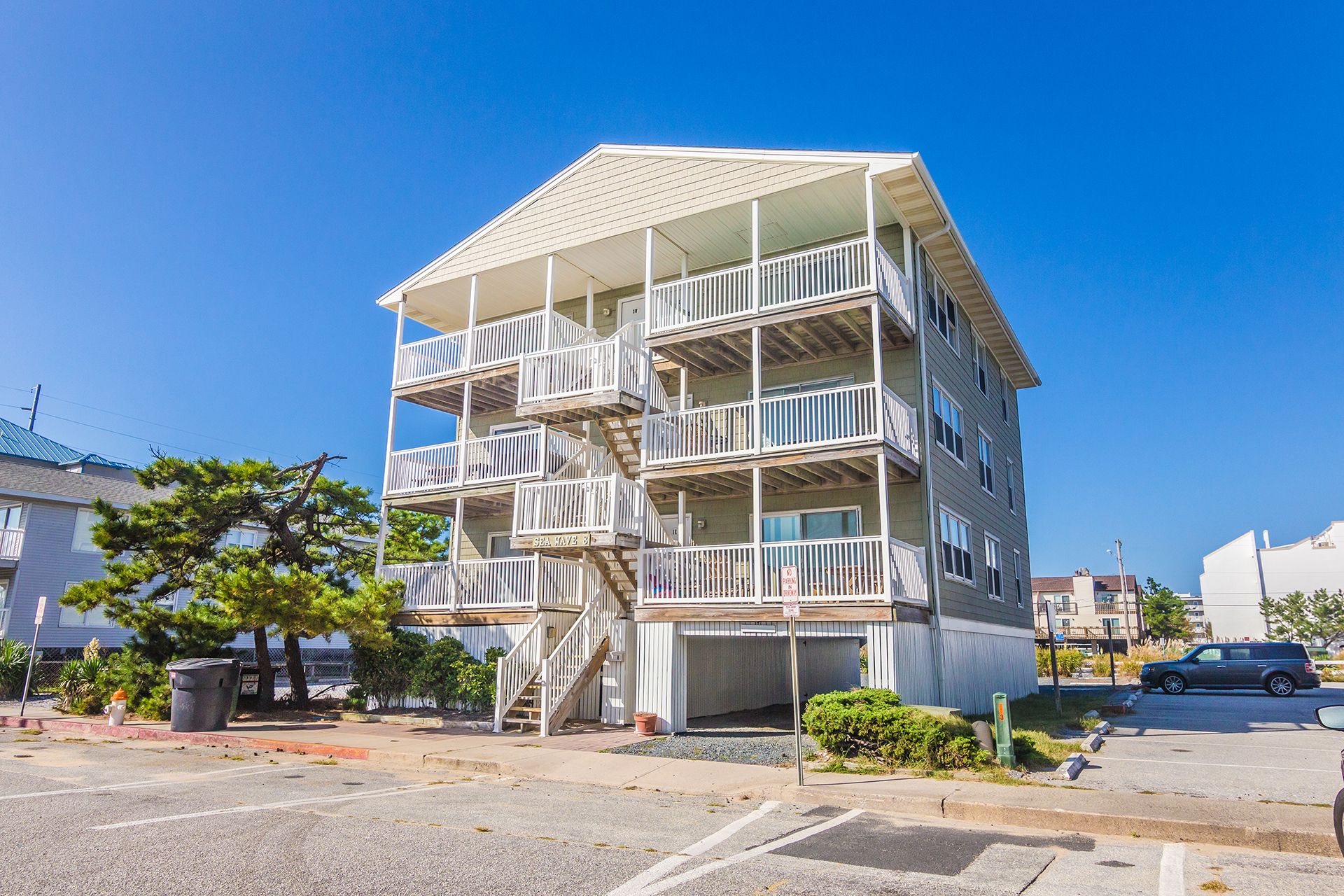 Sea Wave 3W | Century 21 New Horizon