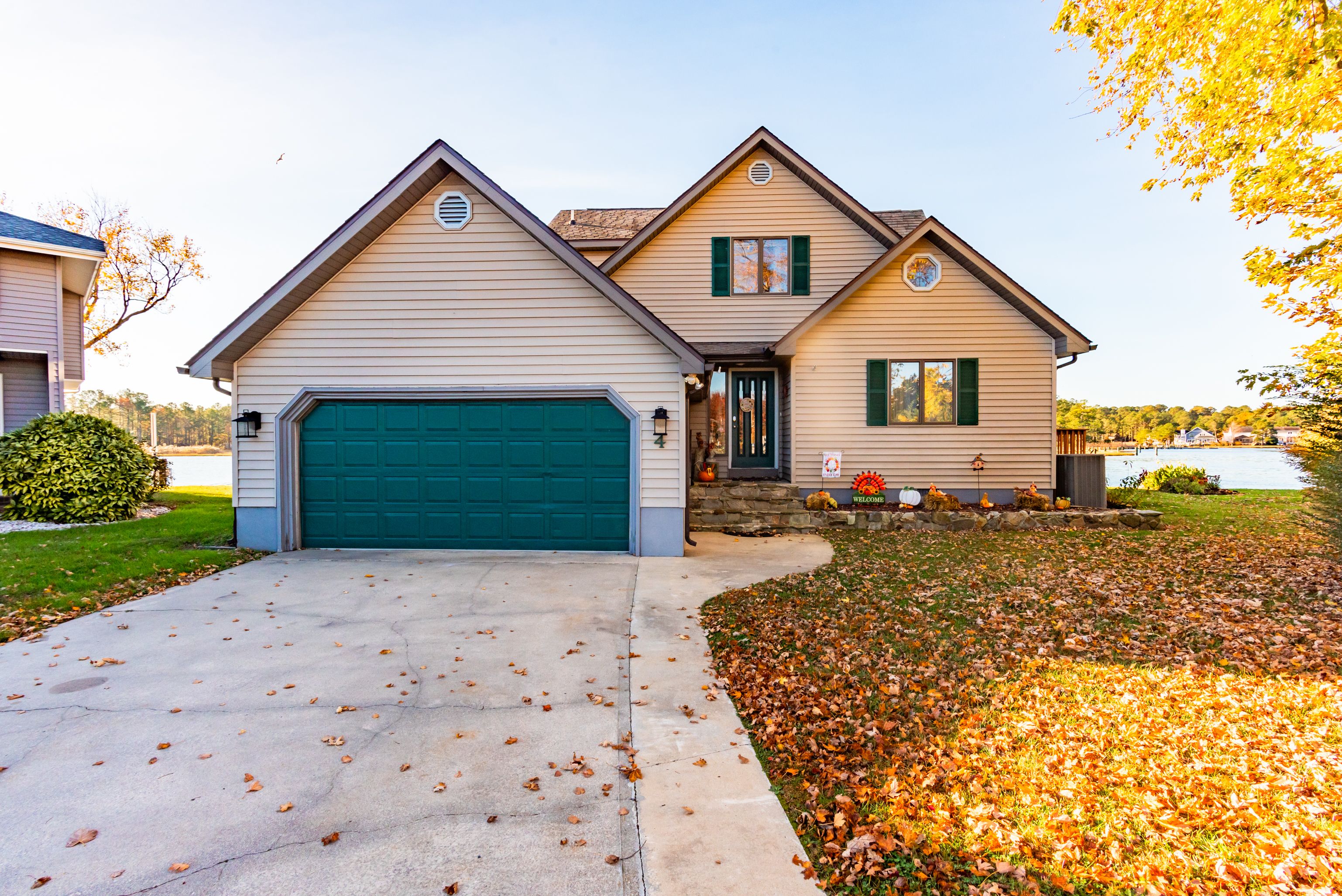 Wood Duck Drive 4 Century 21 New Horizon