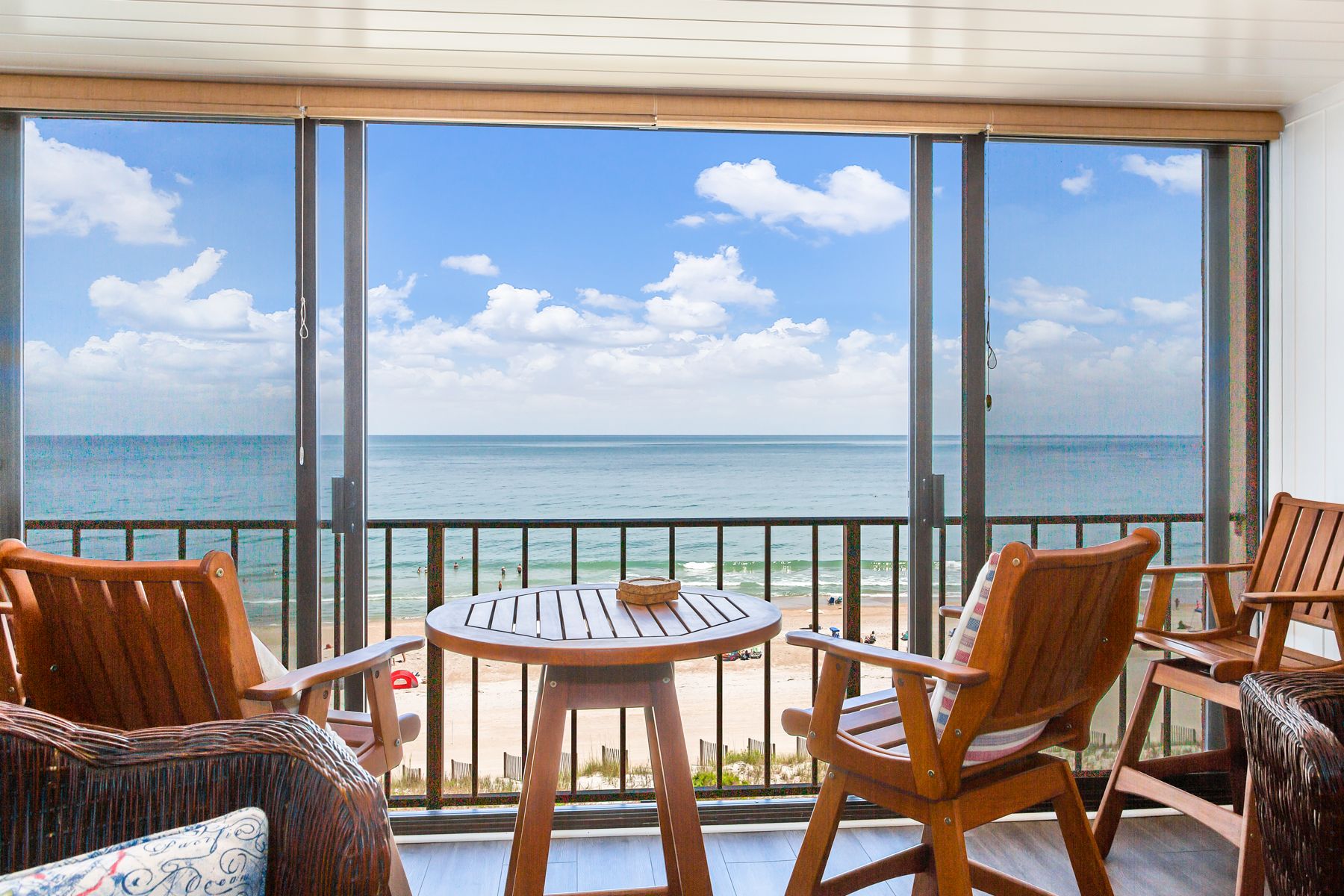 Islander 6b Cadence Realty