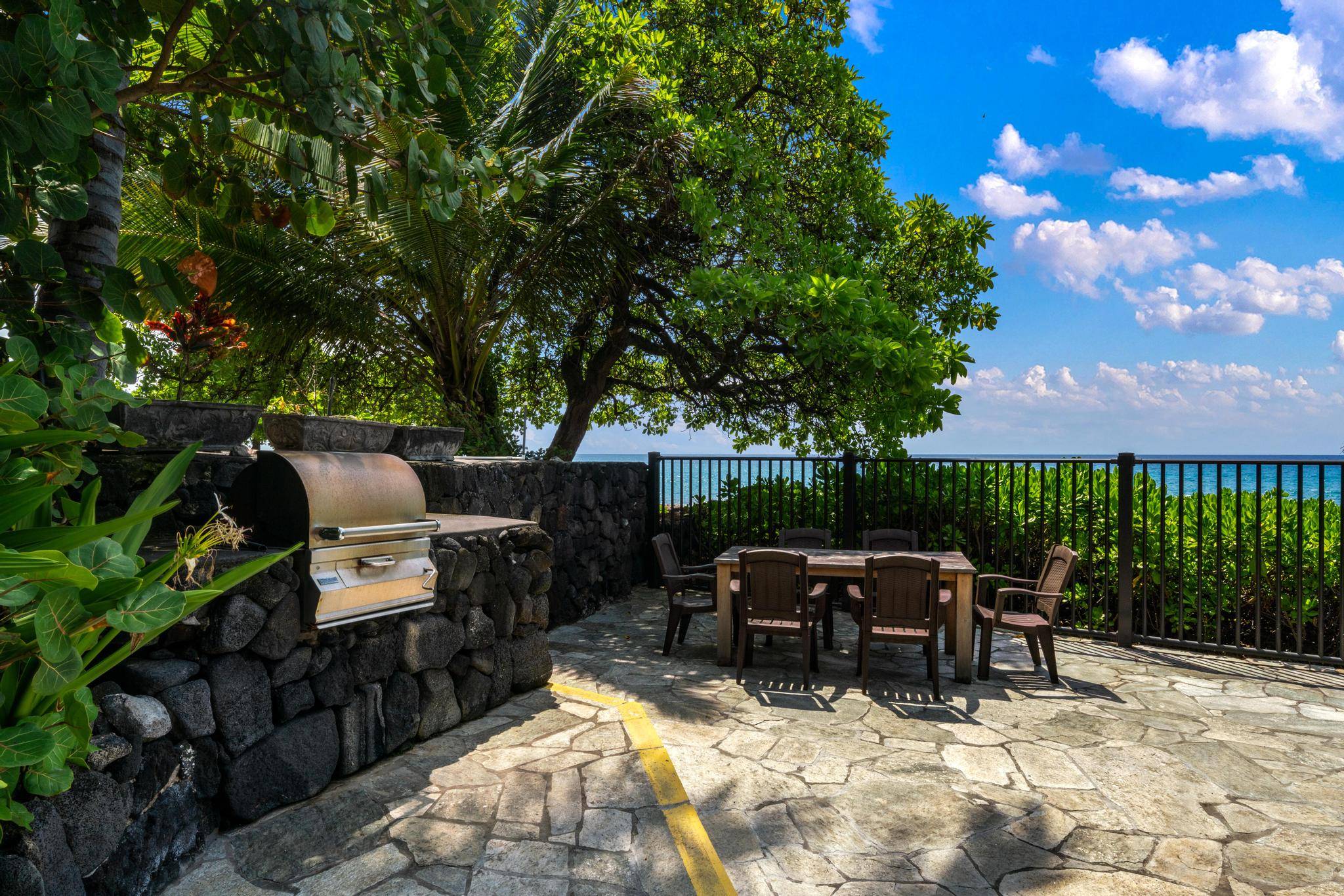 Big Island Kona Nalu 203 Coldwell Banker Island Vacations, RB 22373 Vacation Rental