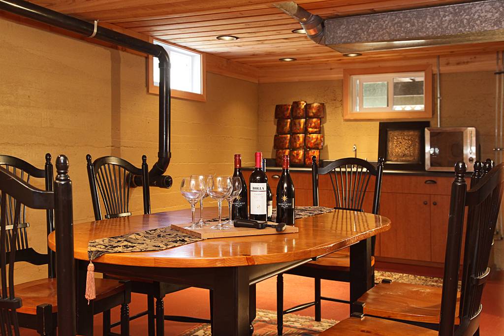 Vineyard House Tara Vacation Rentals