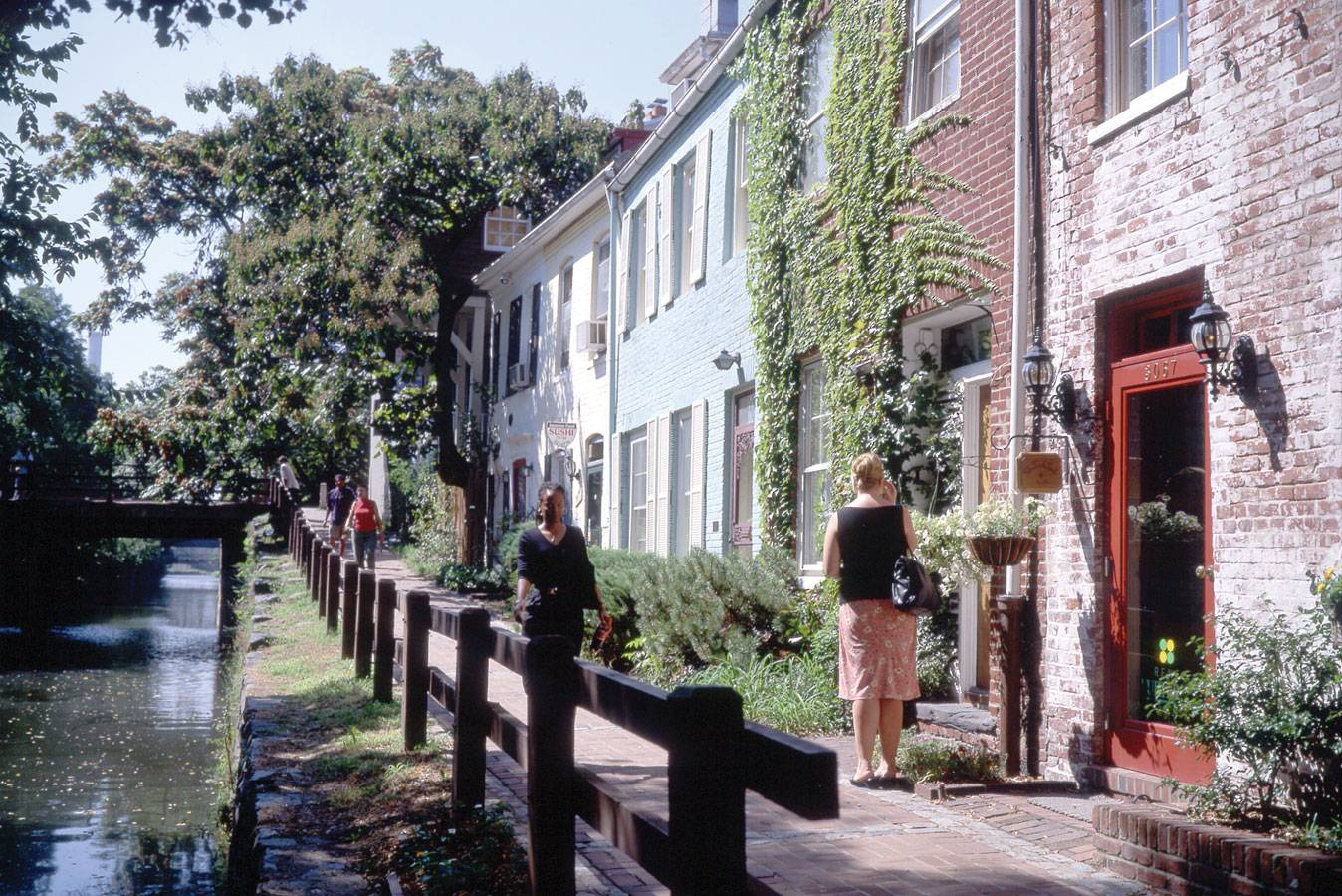 C&O Canal through Georgetown