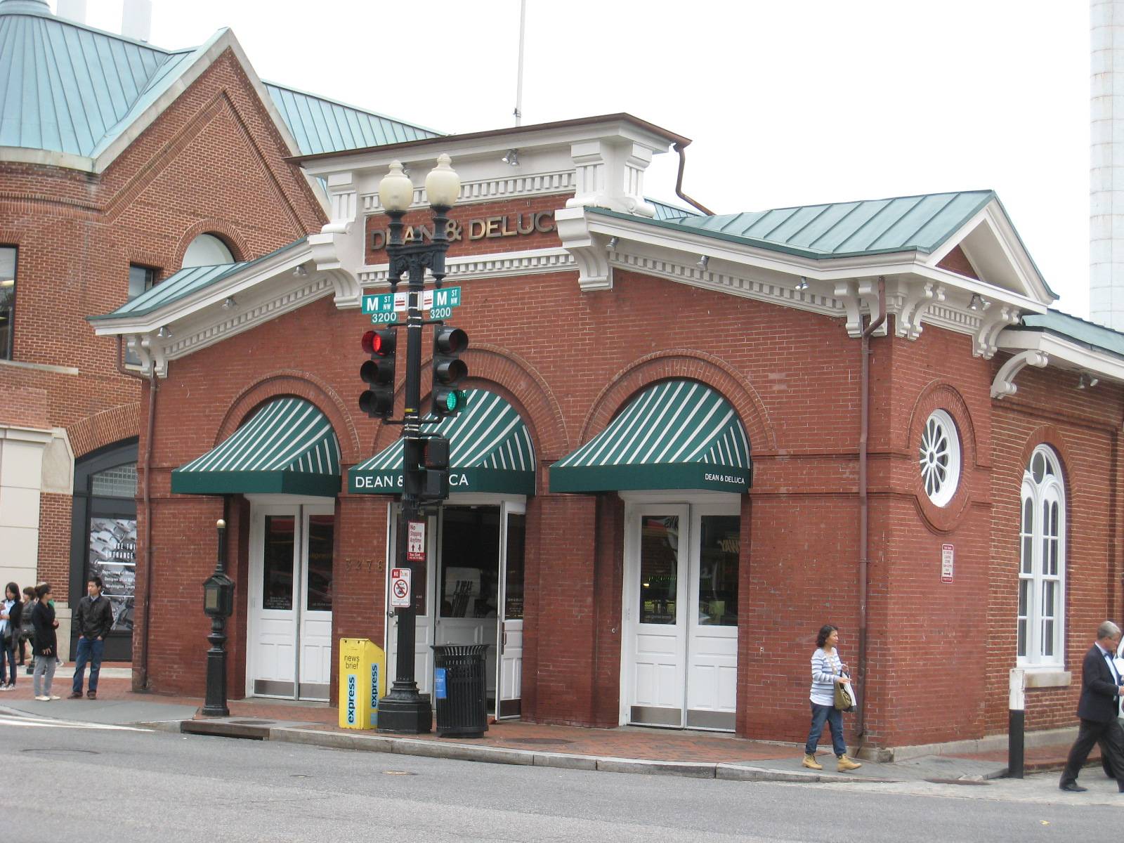 Dean & Delucca across M St in Georgetown