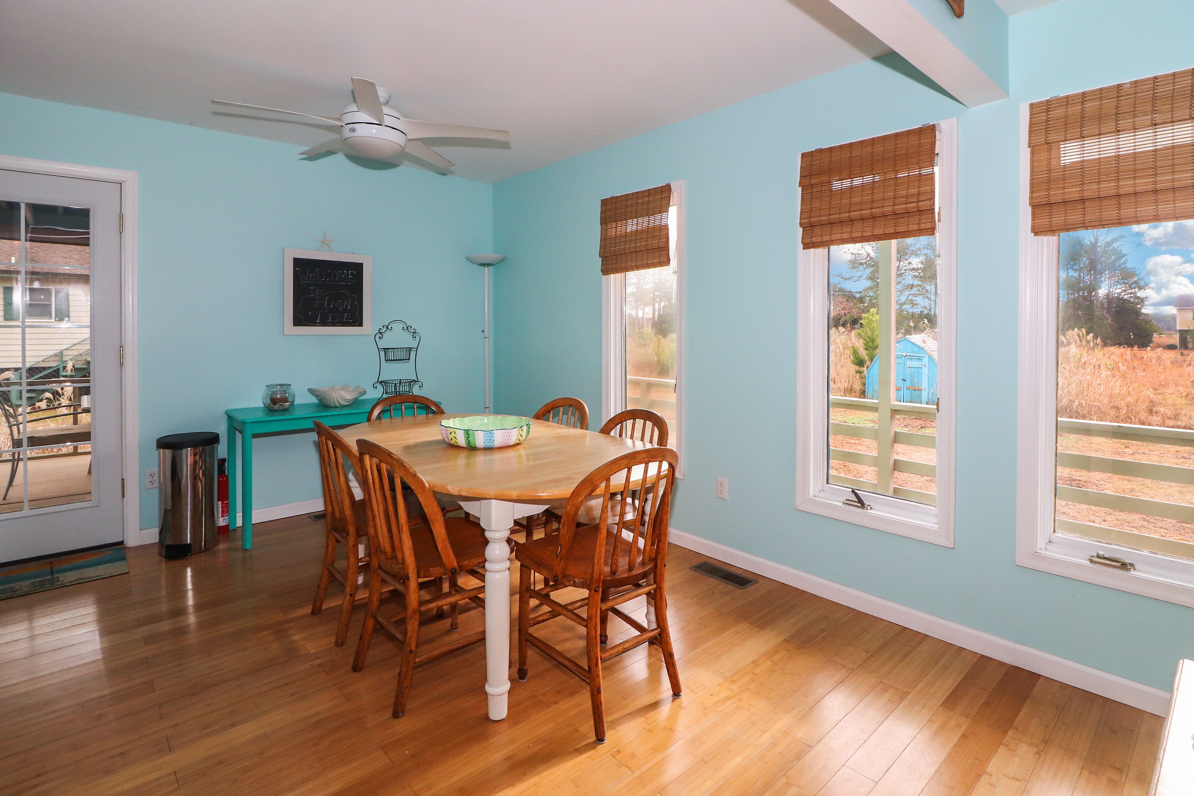 High Tide Chincoteague Resort