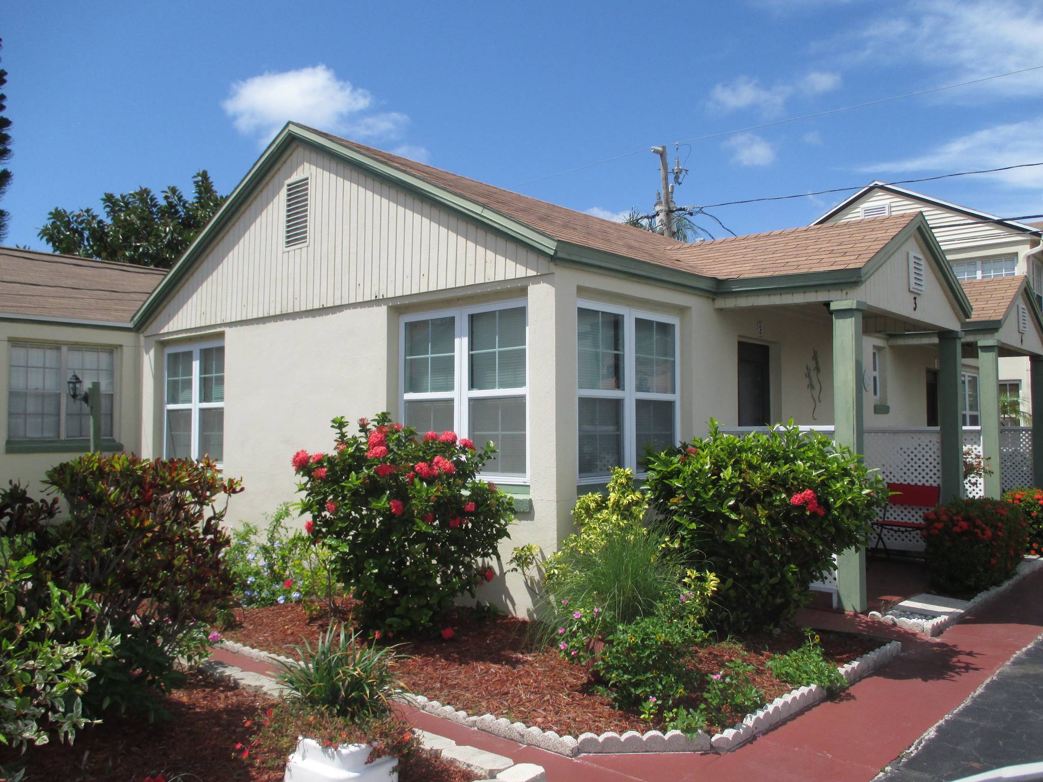 Gulf Gardens Cottage 3 Long Key Vacation Rentals