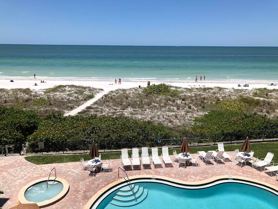 Indian Rocks Beachfront View From The Private, Third Floor Balcony. Hot Tub and Pool At The Complex, Too!