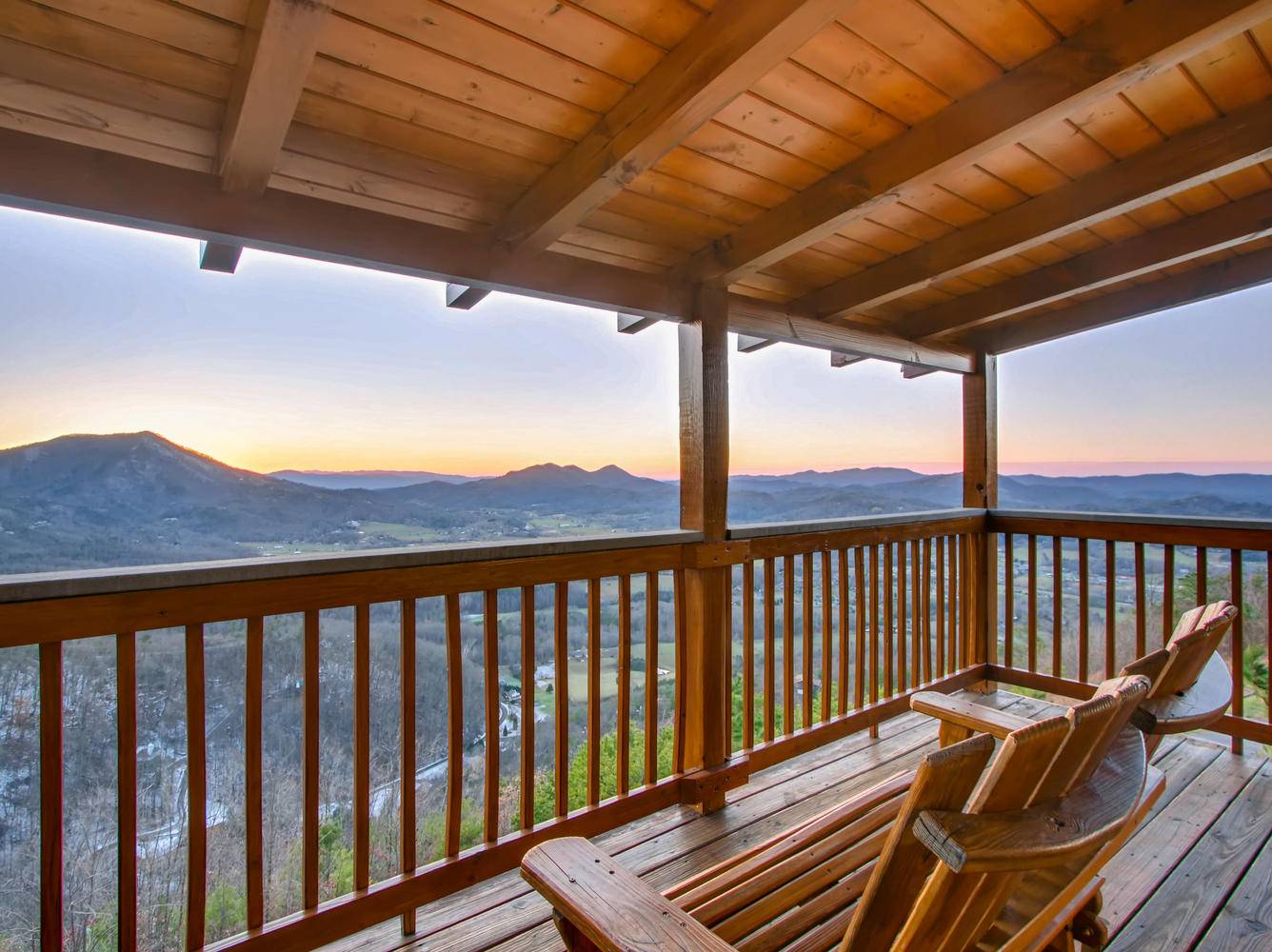 Above Awe | RE/MAX Cove Mountain Realty & Cabins