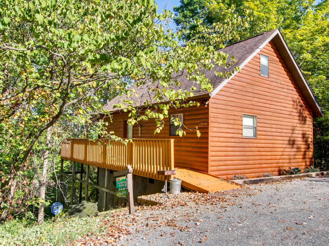 Pet friendly mountain cabin clearance rentals