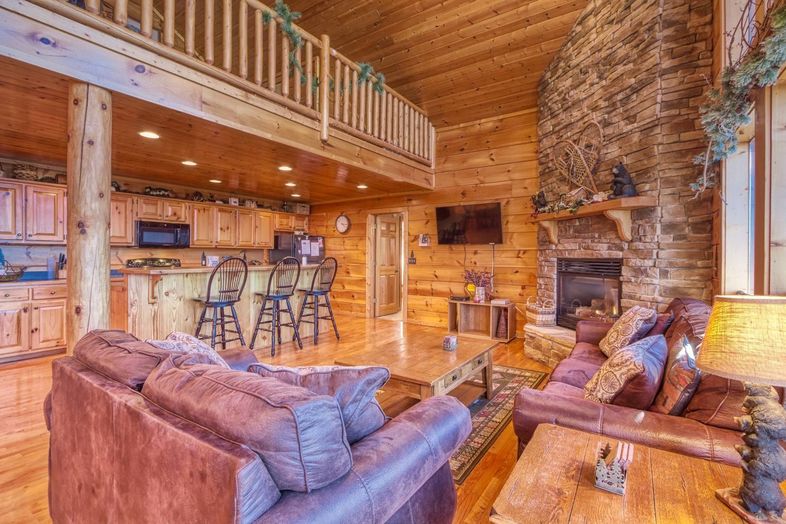 Sunset Magic RE/MAX Cove Mountain Realty & Cabins