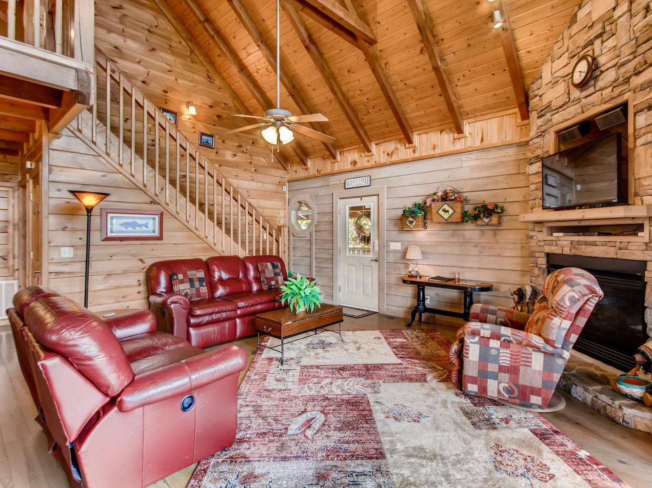 Timberwolf | RE/MAX Cove Mountain Realty & Cabins