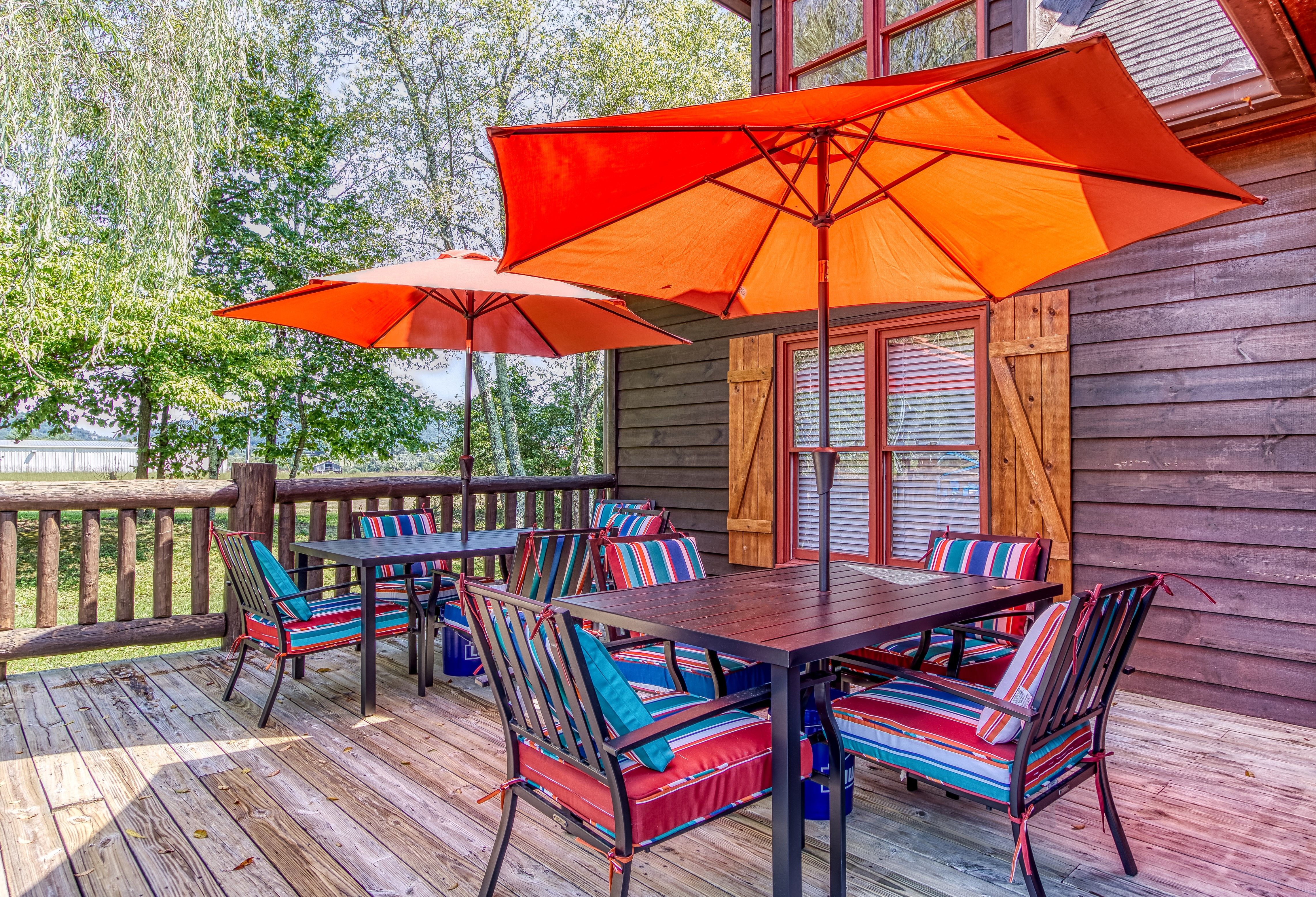 Cove Mountain Lodge RE/MAX Cove Mountain Realty & Cabins